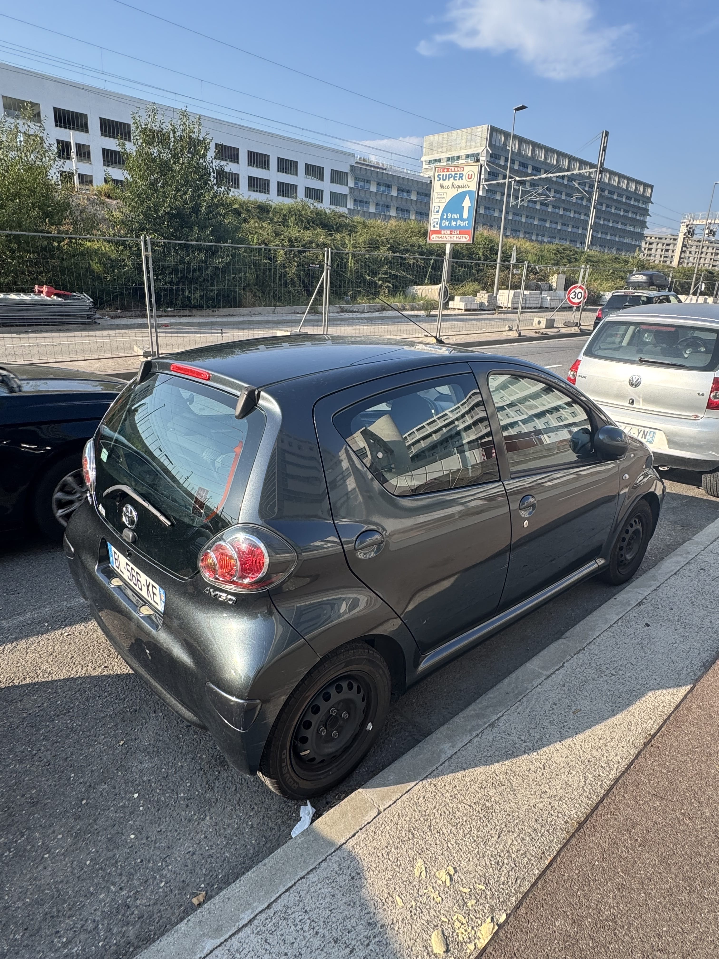 Toyota Aygo avec GPS