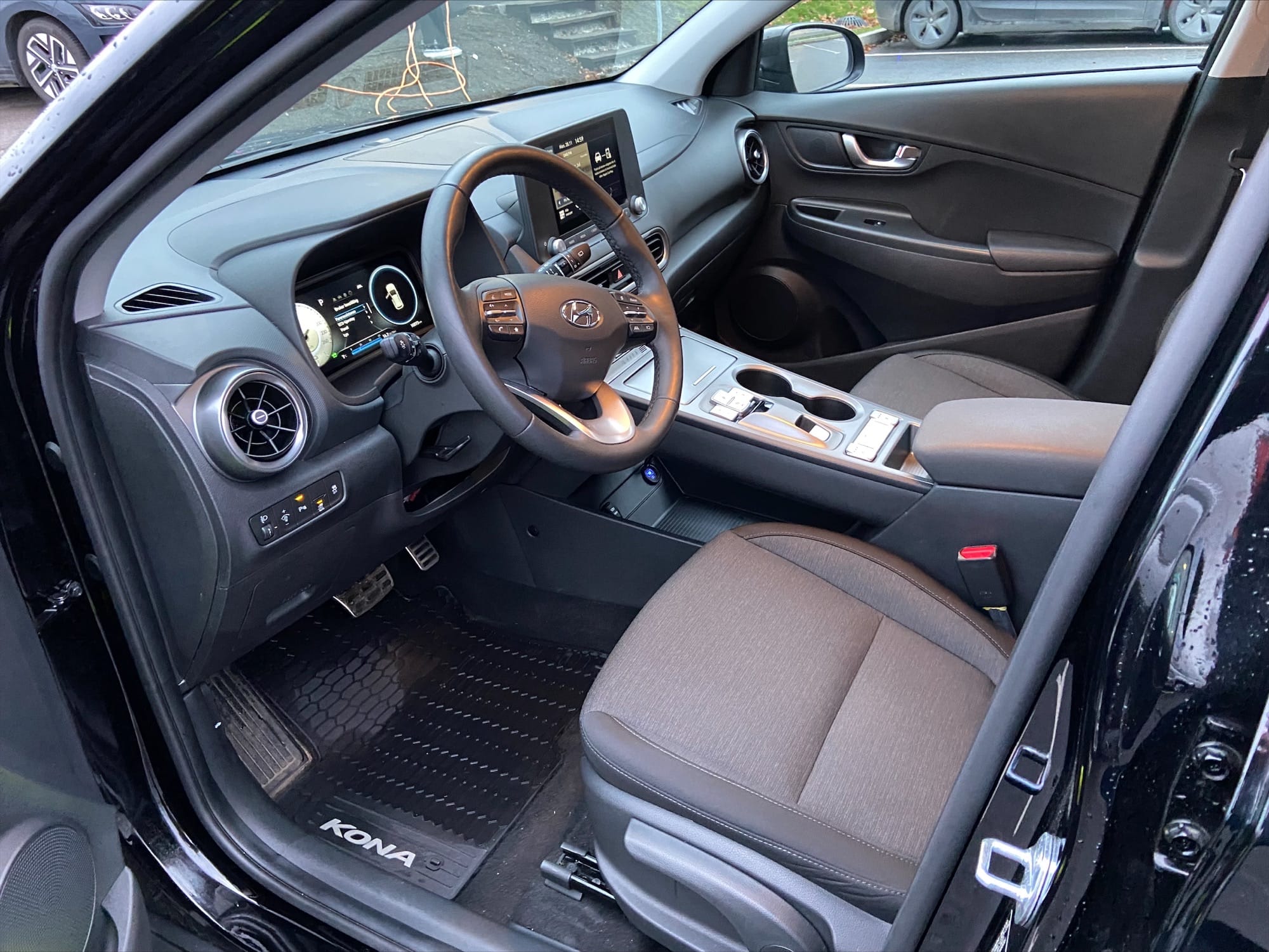 Hyundai Kona Electric med Cruisekontroll