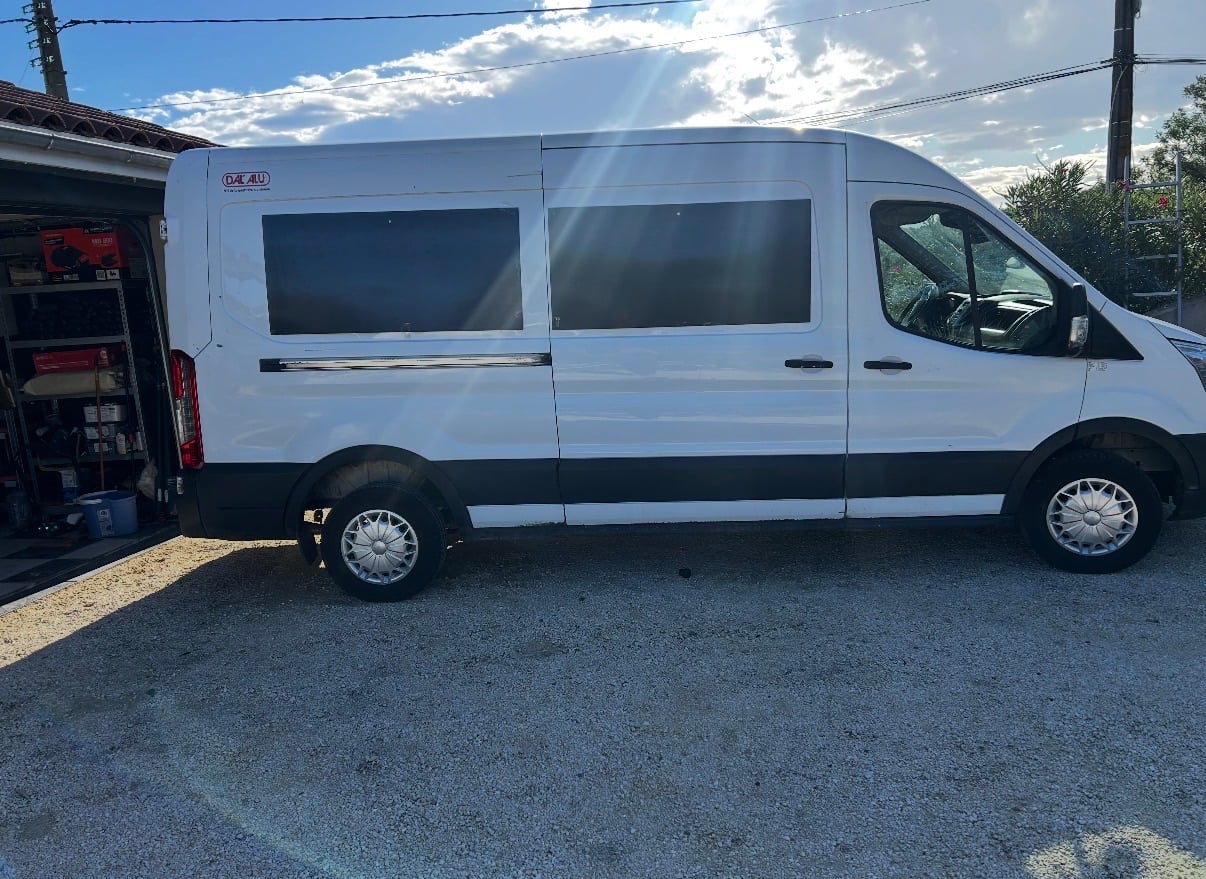 Ford Transit Fourgon Faible Consommation 155cv avec Climatisation