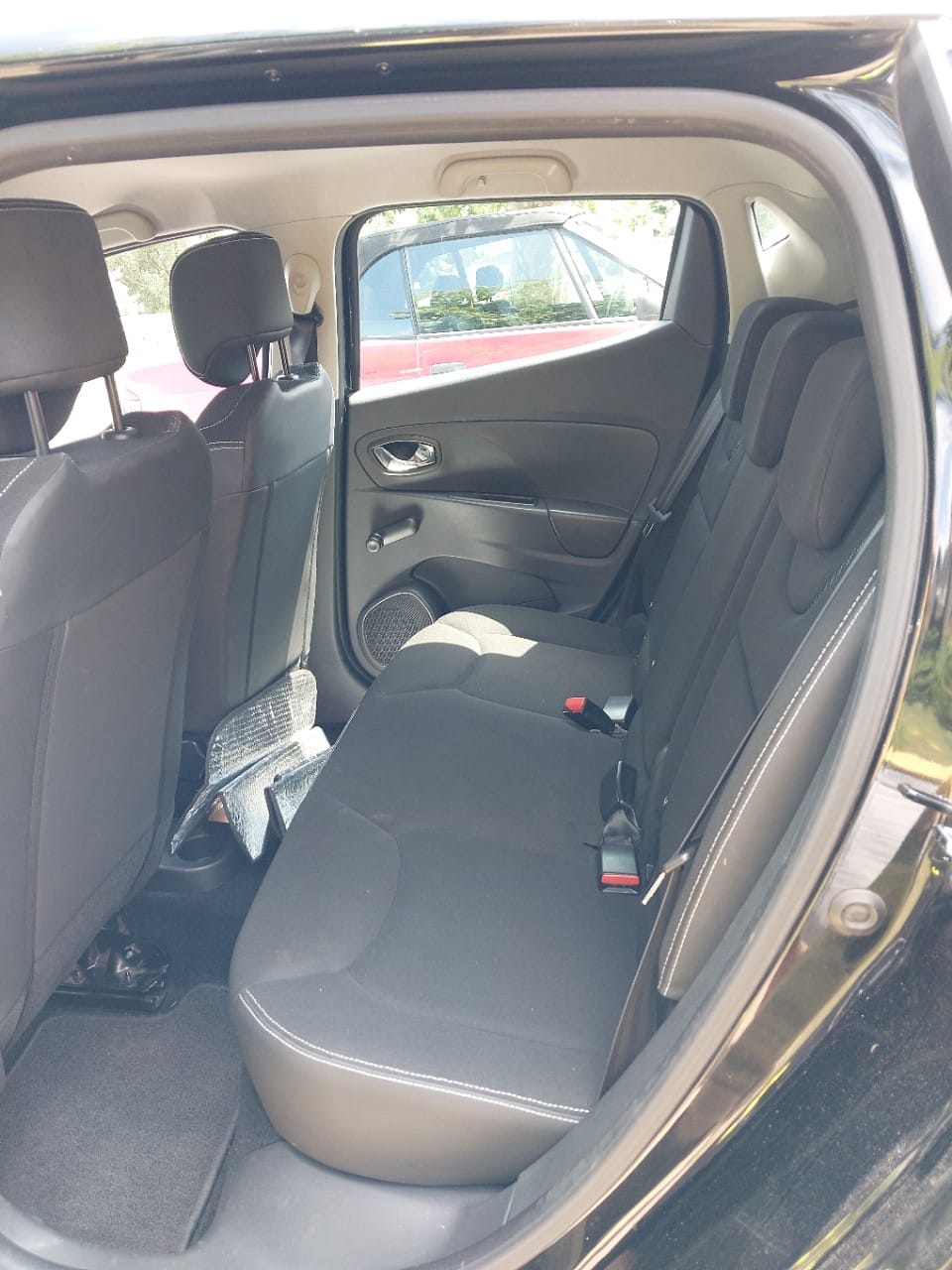 Renault Clio 1.2 16v avec GPS