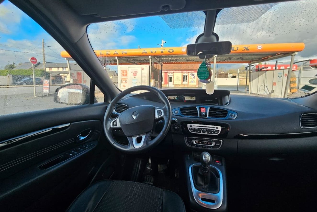 Renault Scenic Dci, Finition Bose avec Entrée audio / iPod