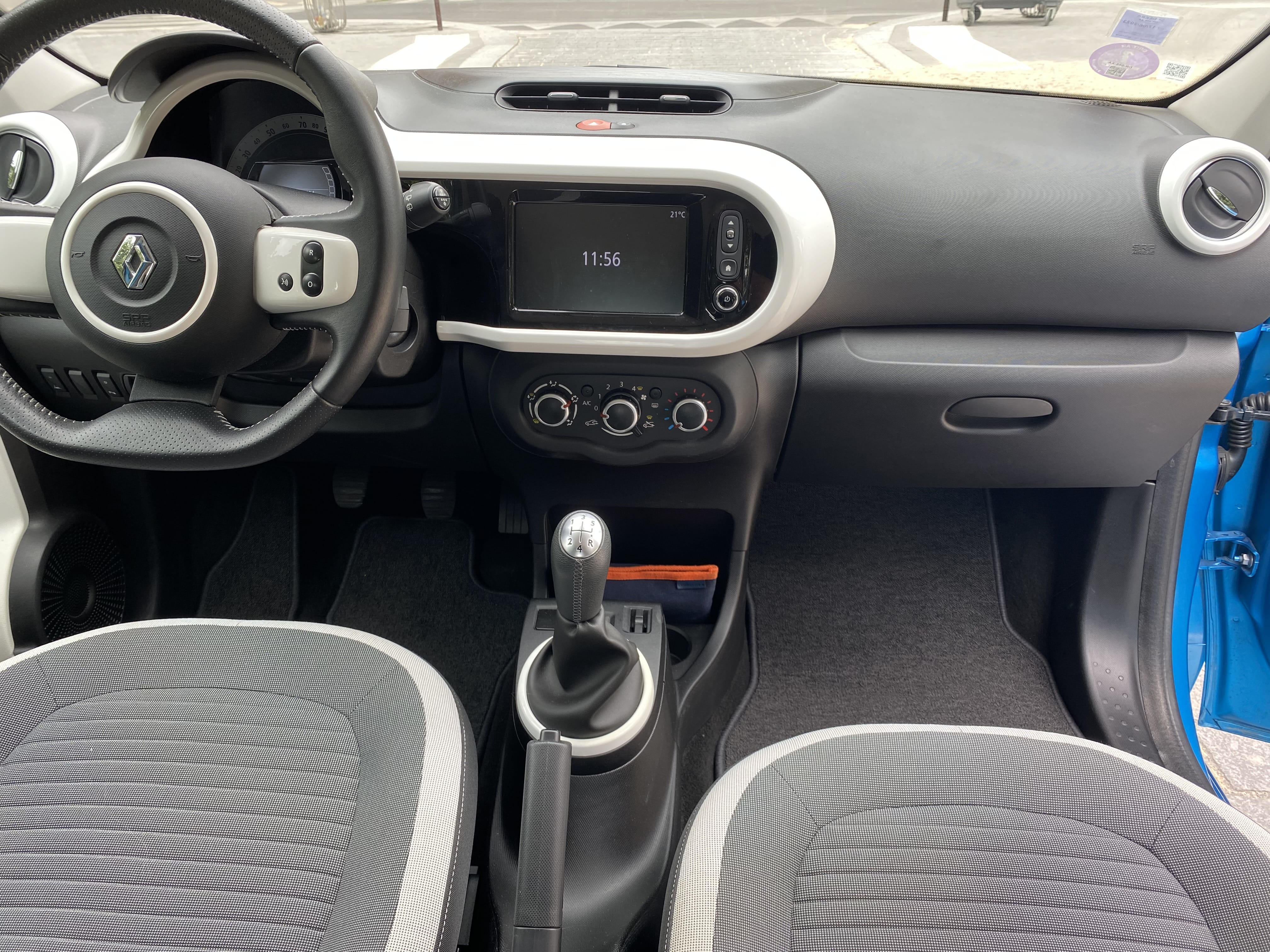 Renault Twingo Parking réservé  / 90cv / Bluetooth  / avec Régulateur de vitesse