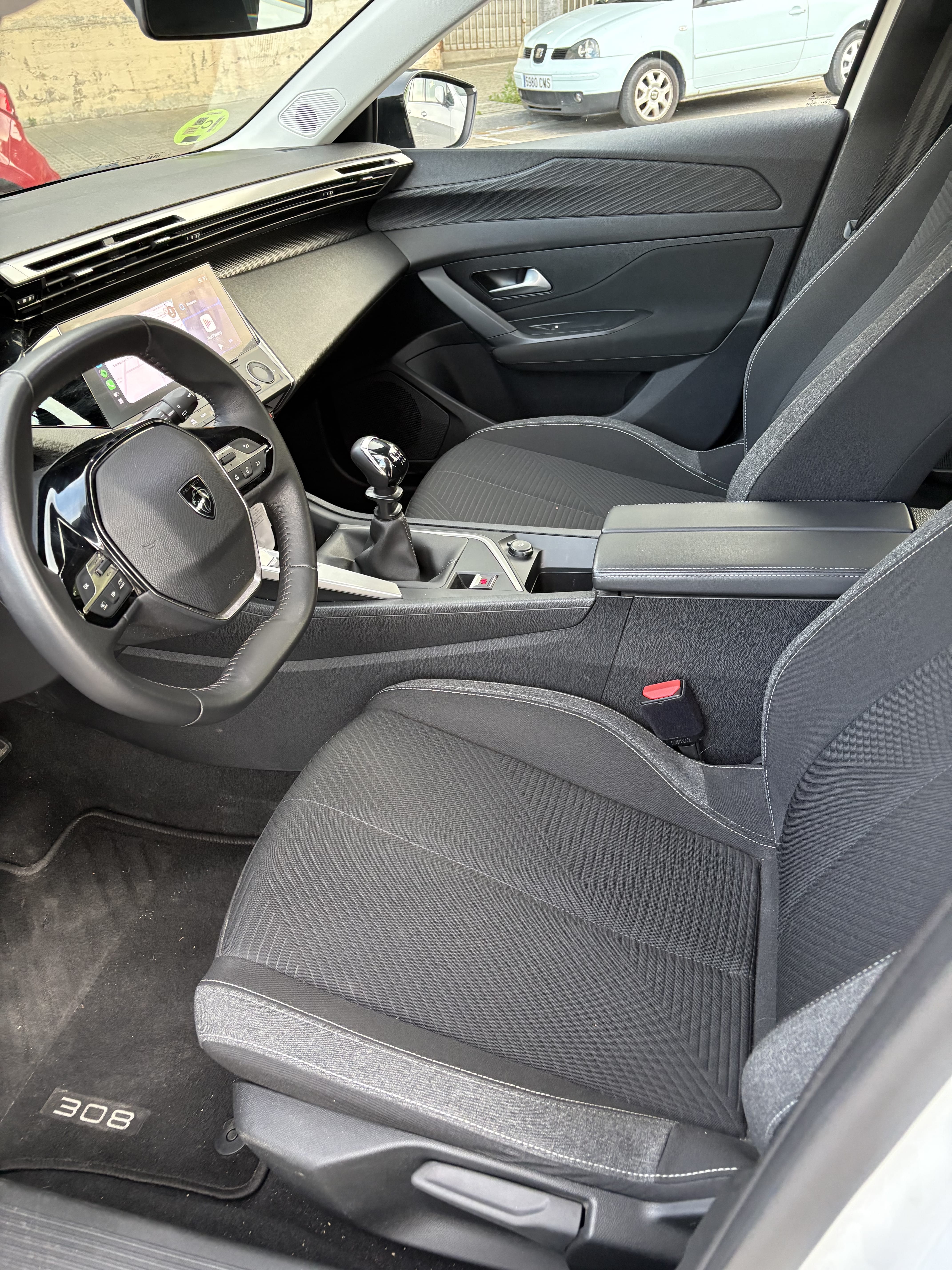 Peugeot 308 1.5 bluehdi con Audio Bluetooth