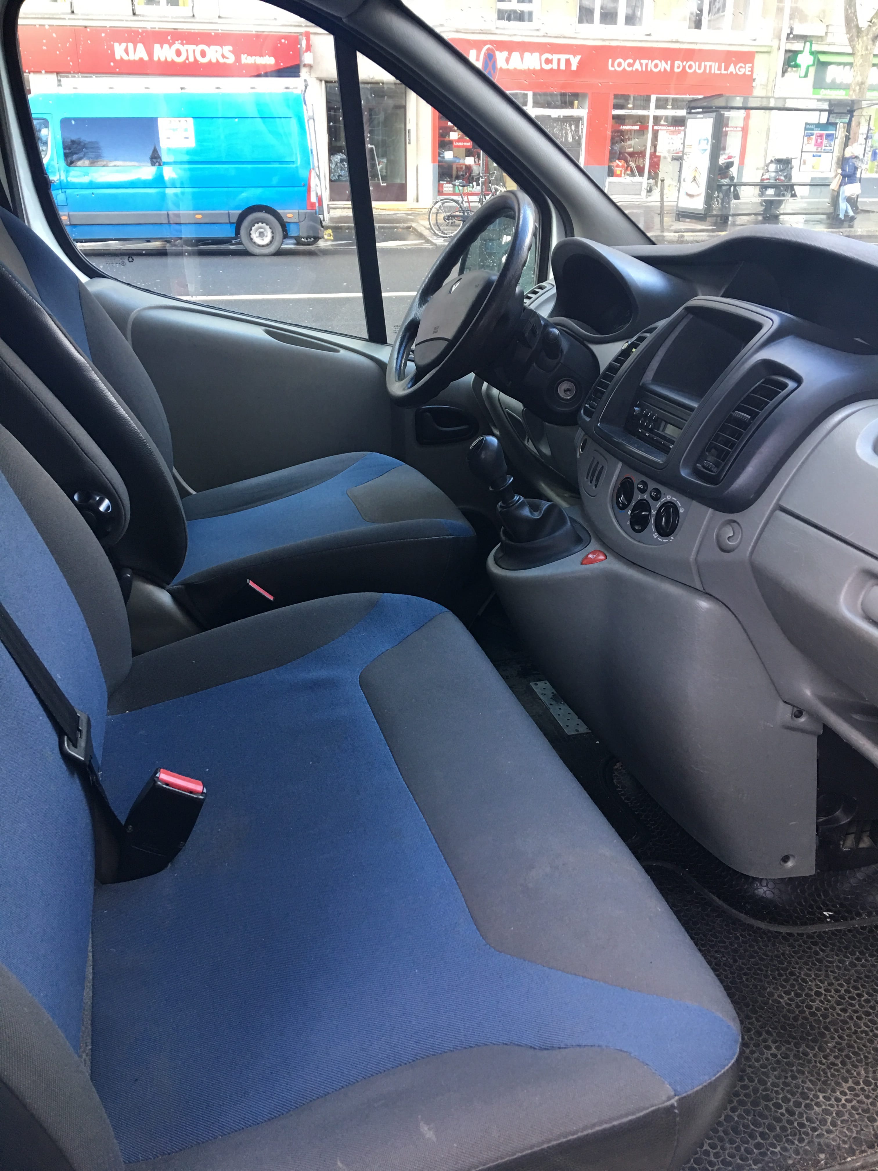 Renault Trafic 2.0 dci 115ch rallonge 6m3 clim