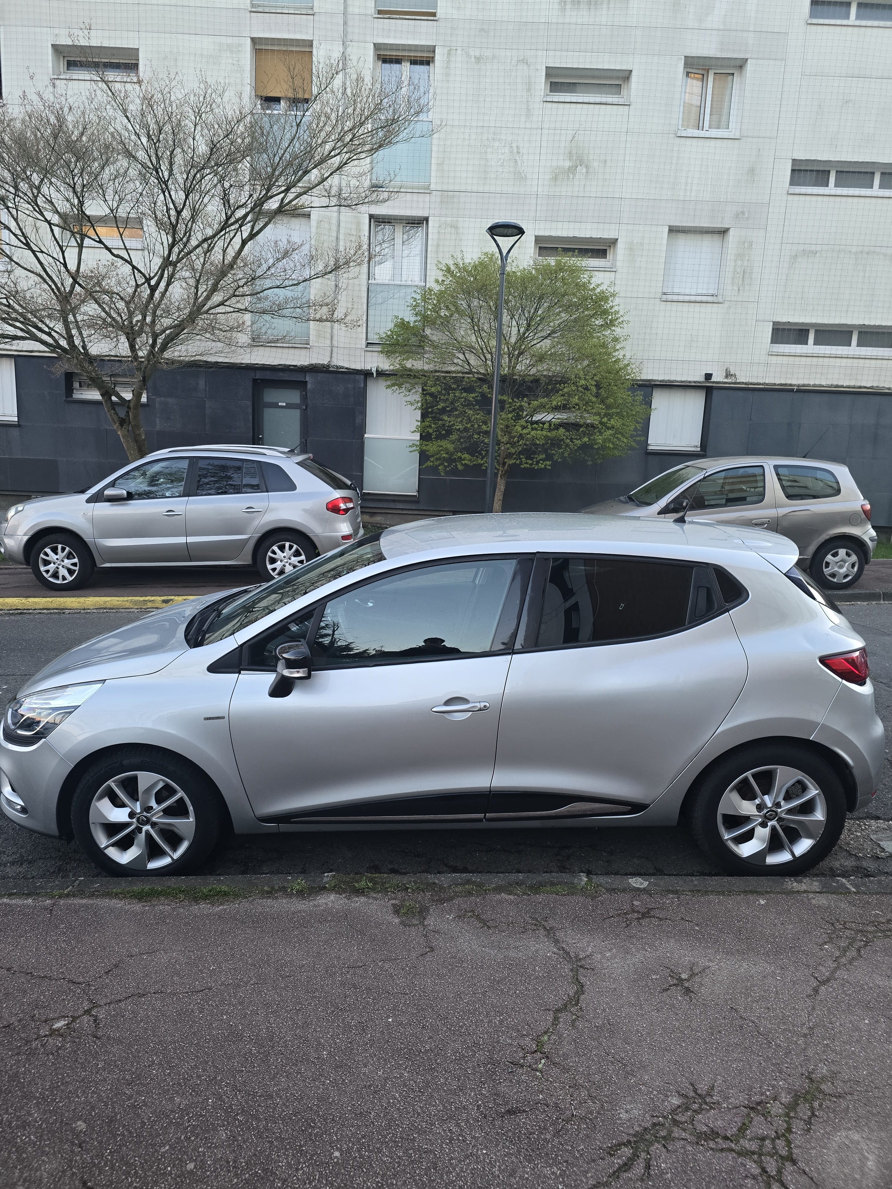 Renault Clio 0.9 Tce 90 ch avec Climatisation