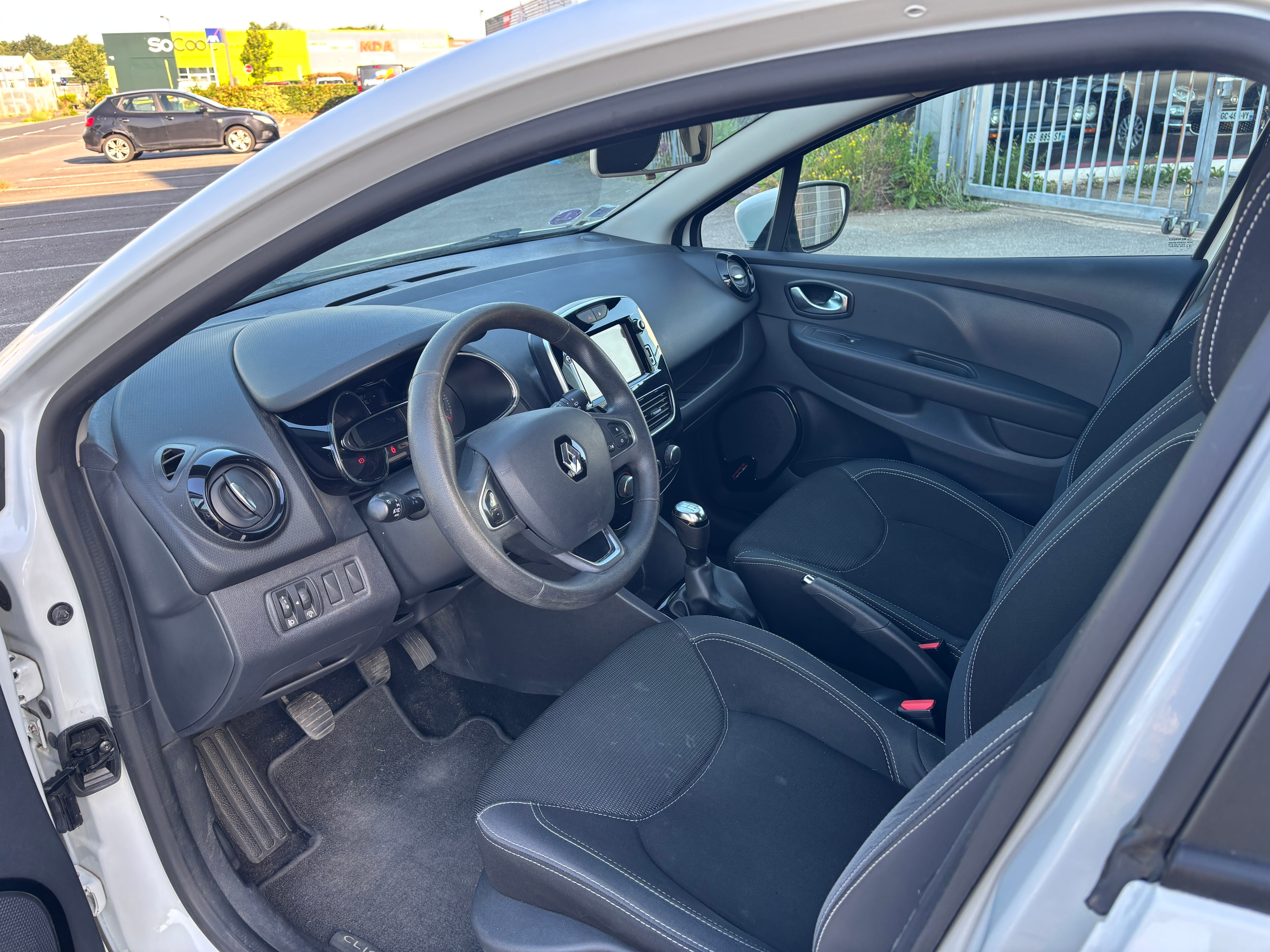 Renault Clio avec Audio Bluetooth