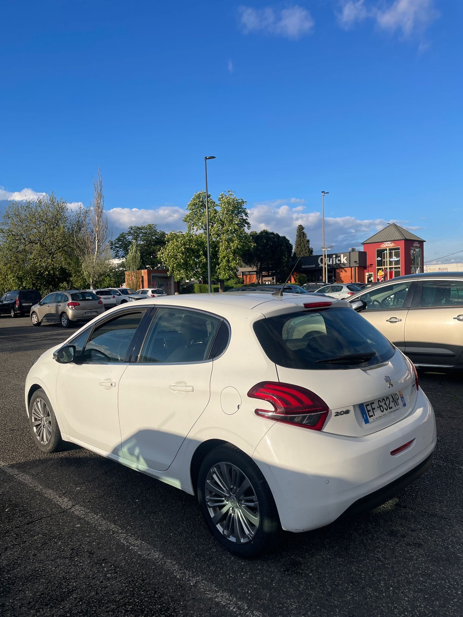 Peugeot 208 mit Klimaanlage