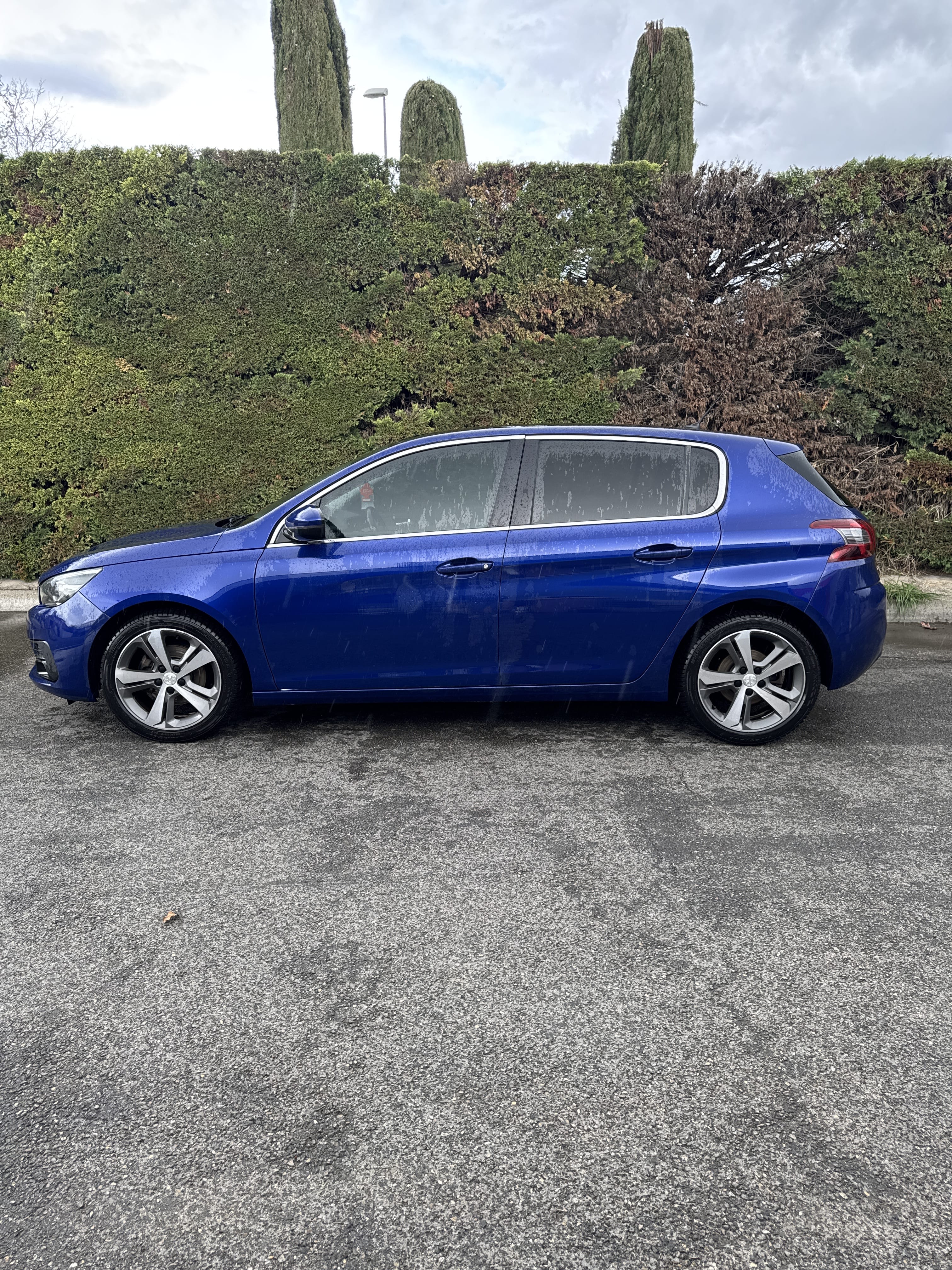 Peugeot 308 avec Climatisation