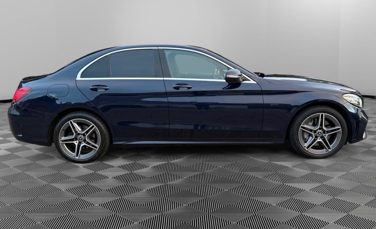 Mercedes-Benz Classe C Hybride avec Climatisation