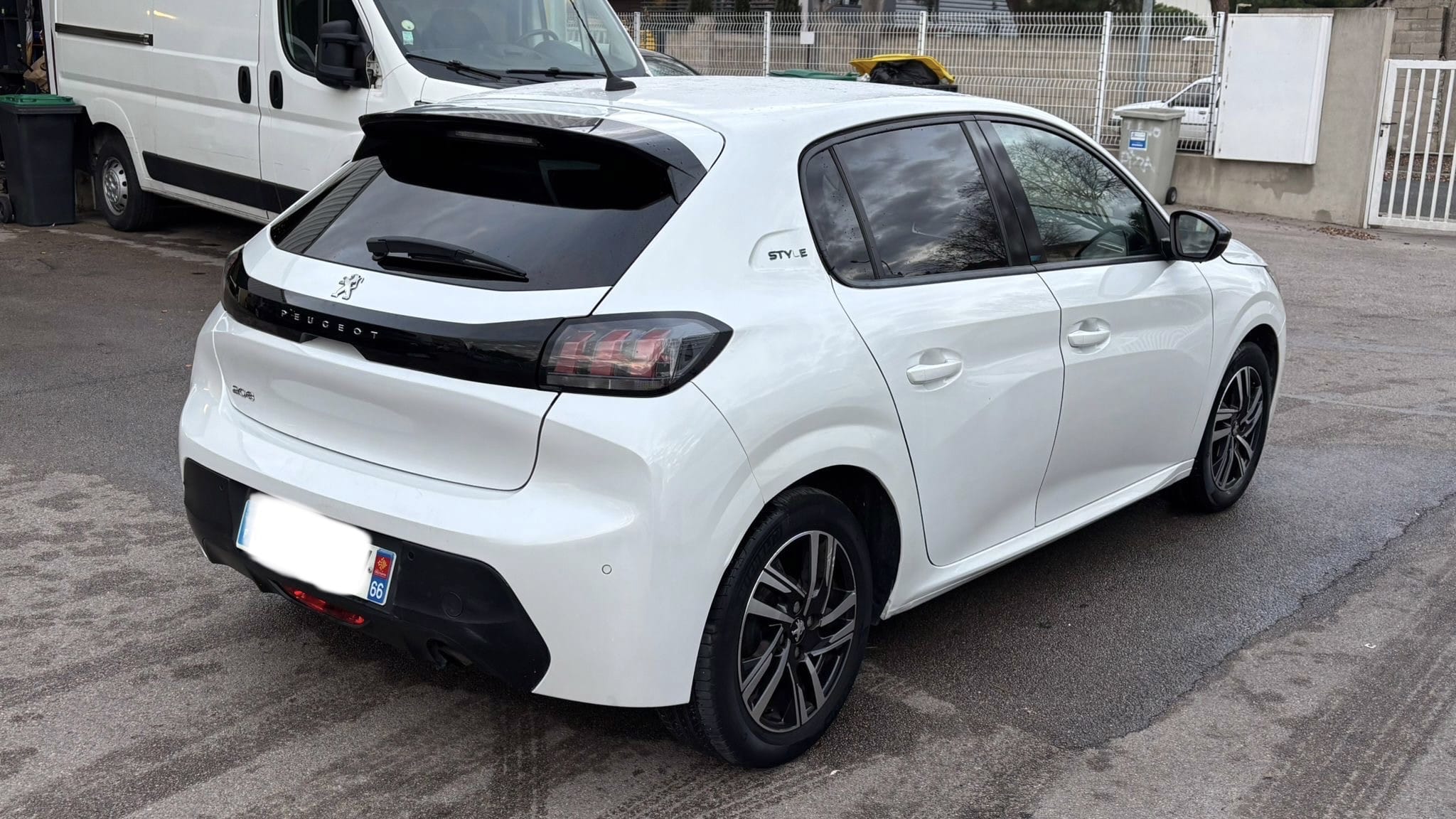 Peugeot 208 met Achteruitrijcamera
