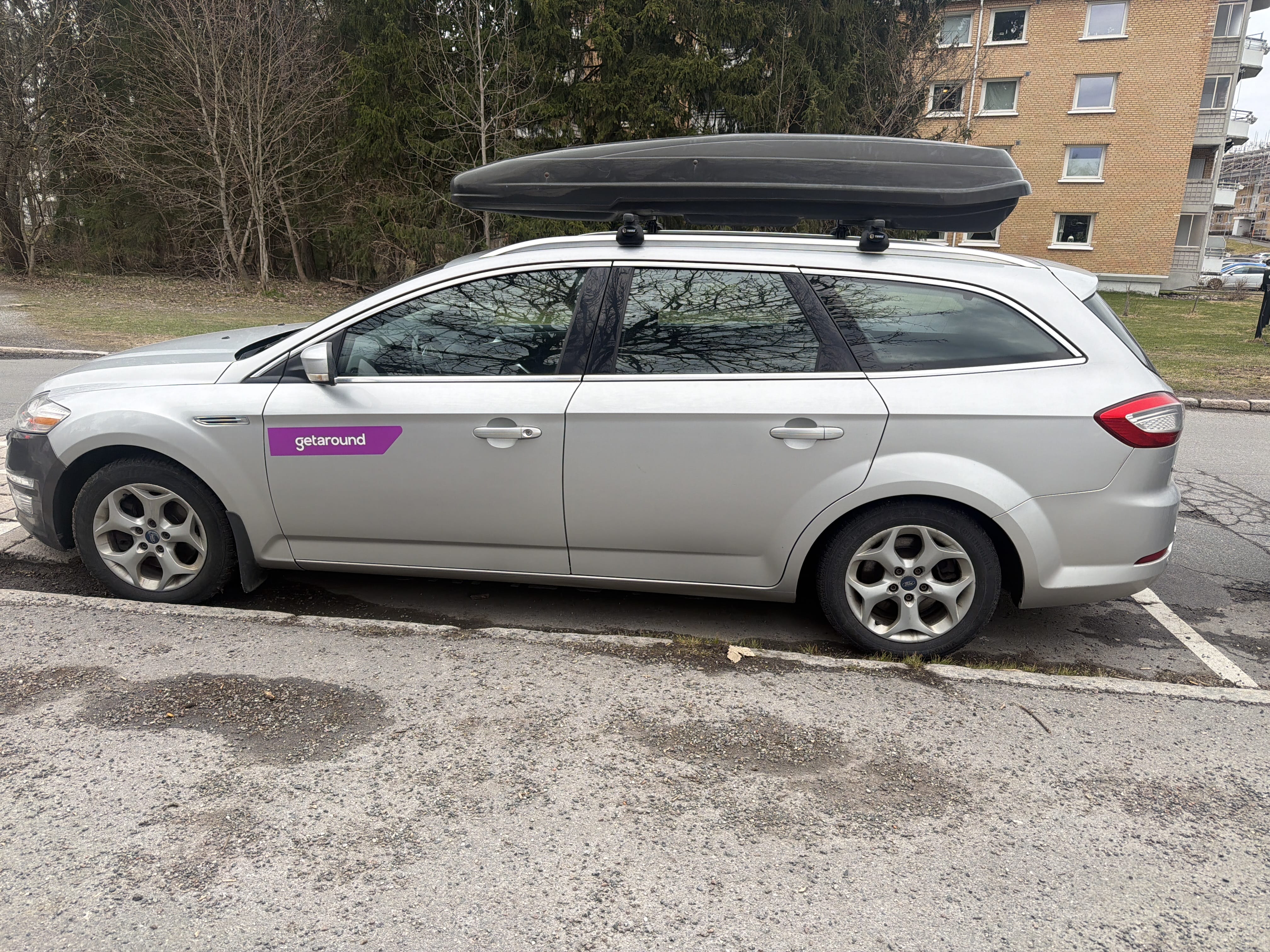 Ford Mondeo SW with Air conditioning
