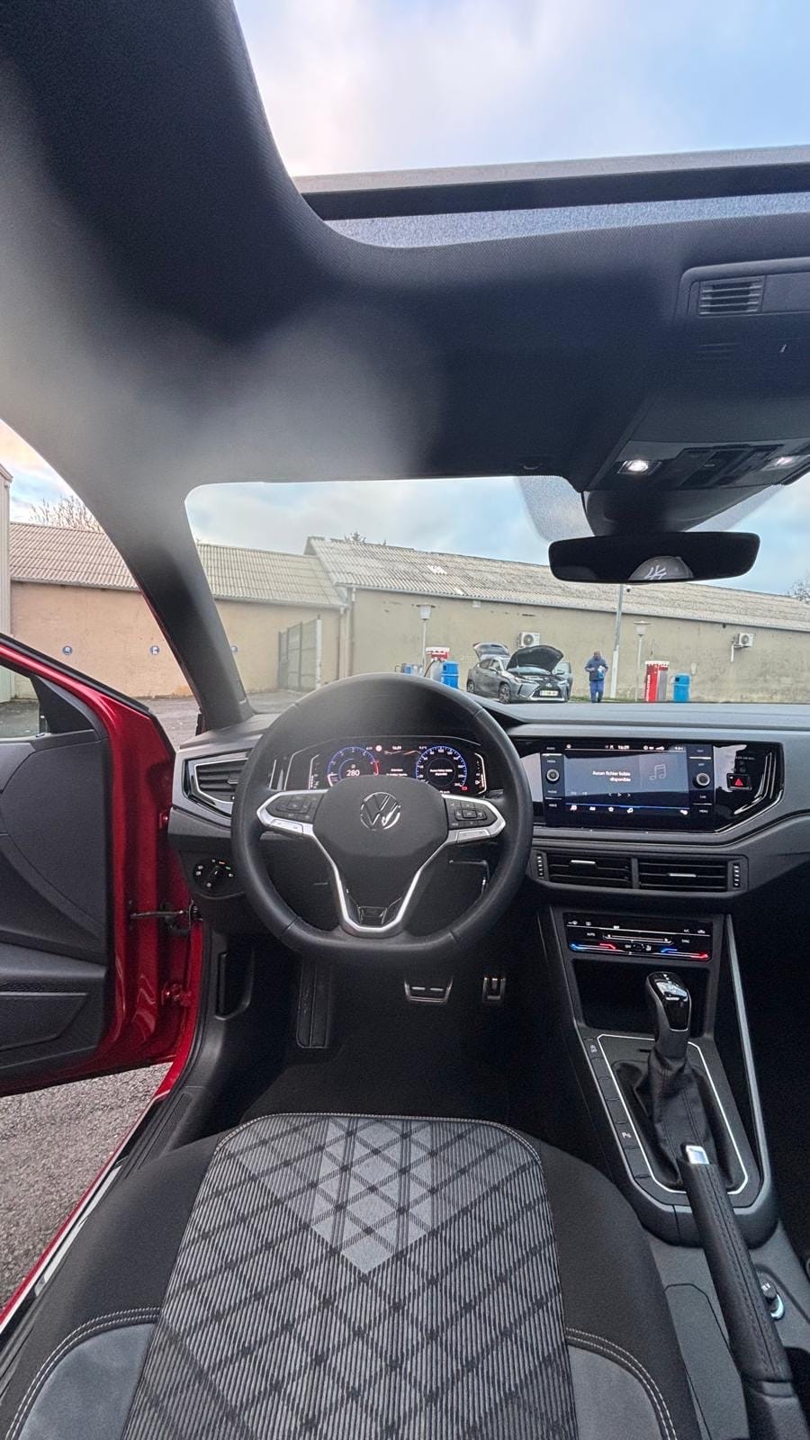 Volkswagen Polo R-Line avec GPS