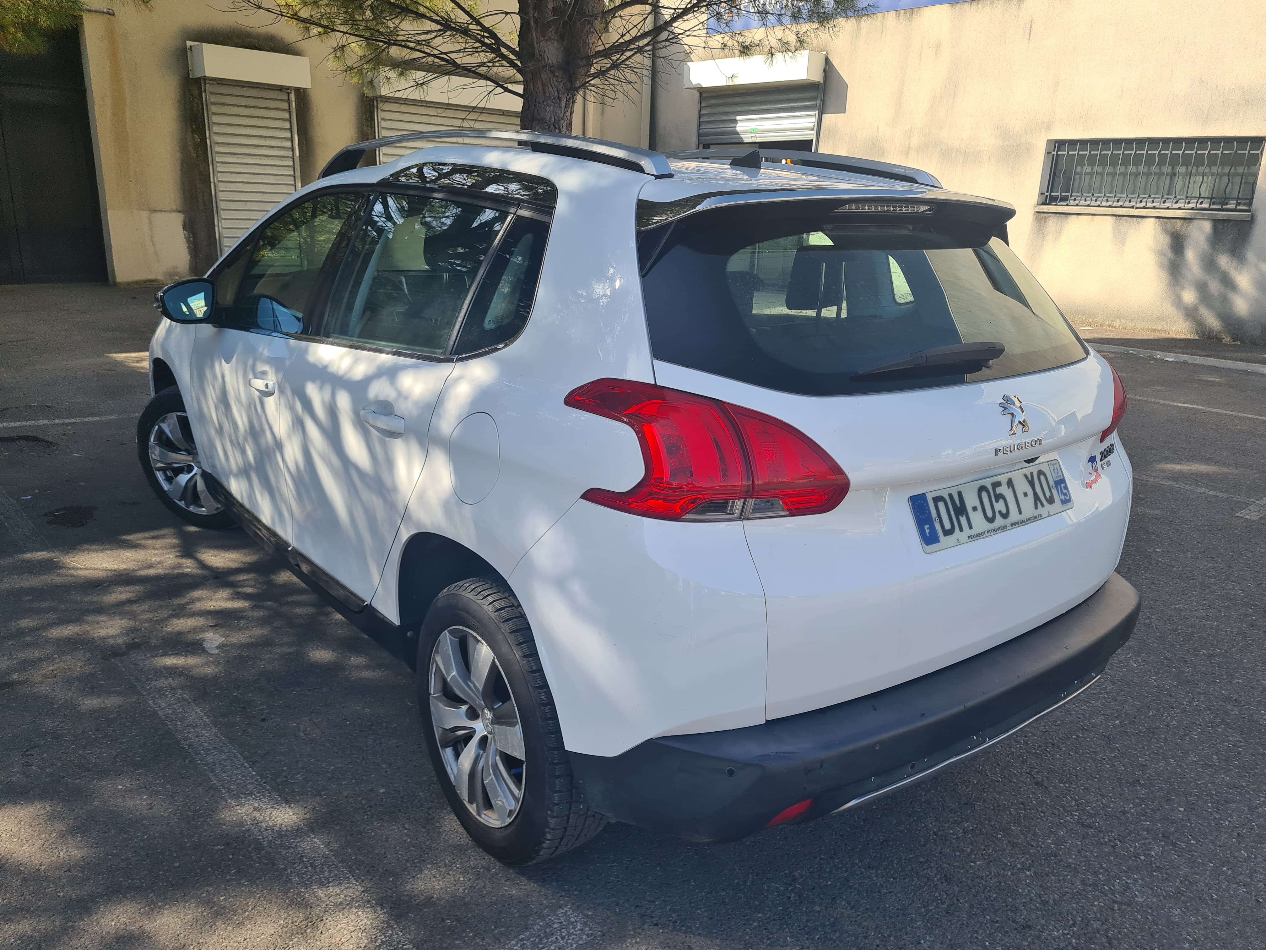 Peugeot 2008 avec GPS
