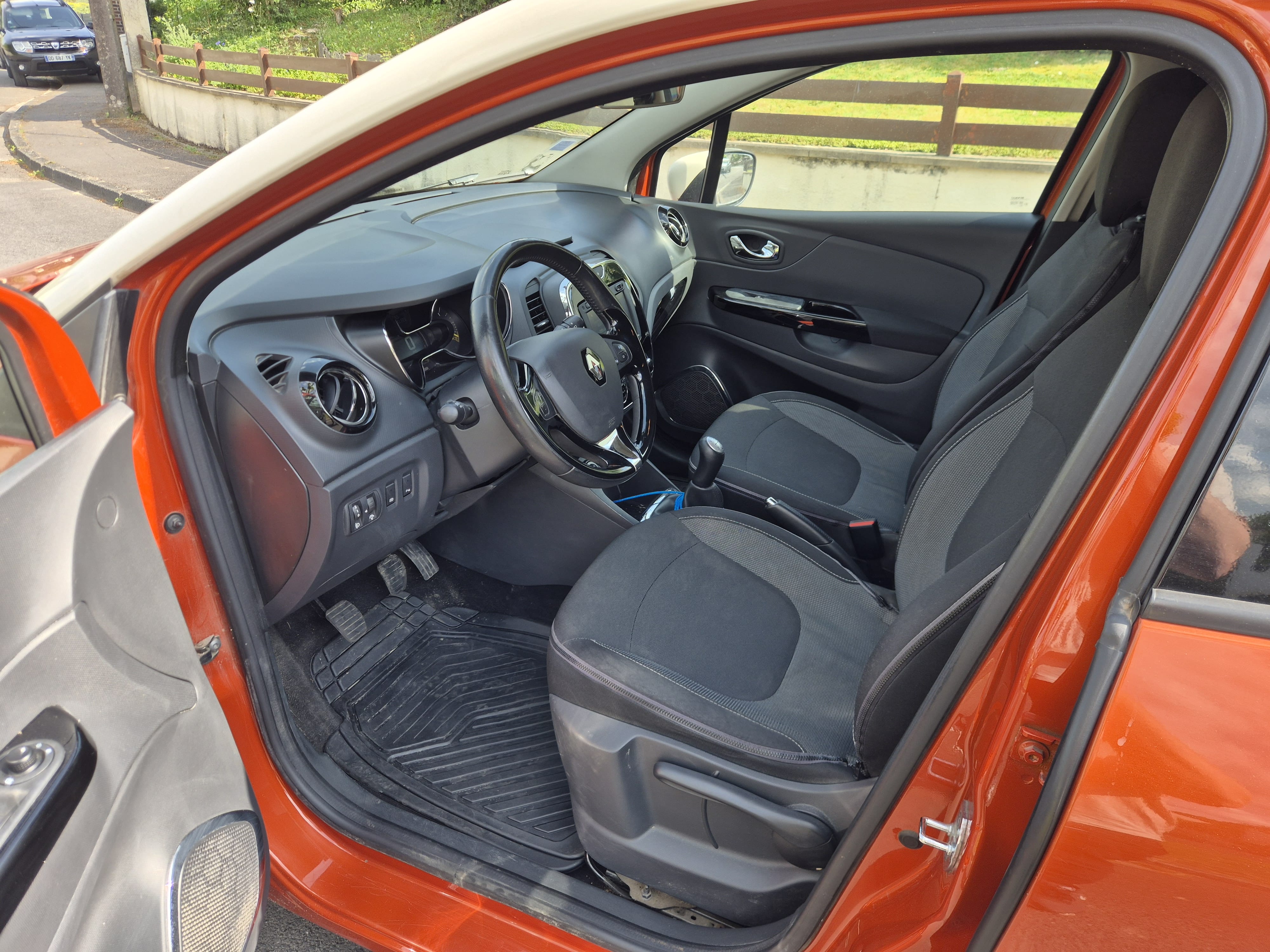 Renault Captur 0.9 tce avec Audio Bluetooth