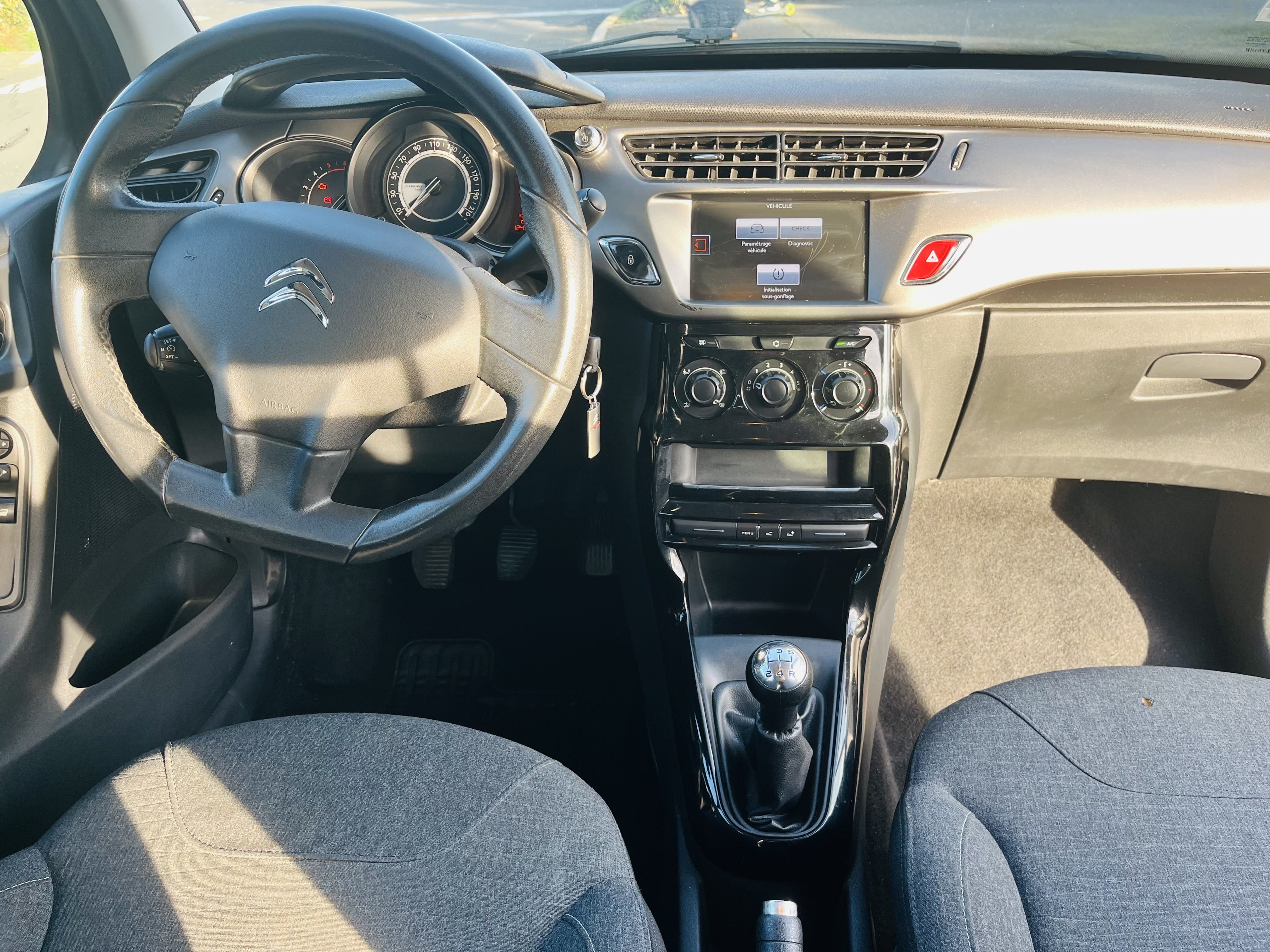 Citroen C3 avec Entrée audio / iPod