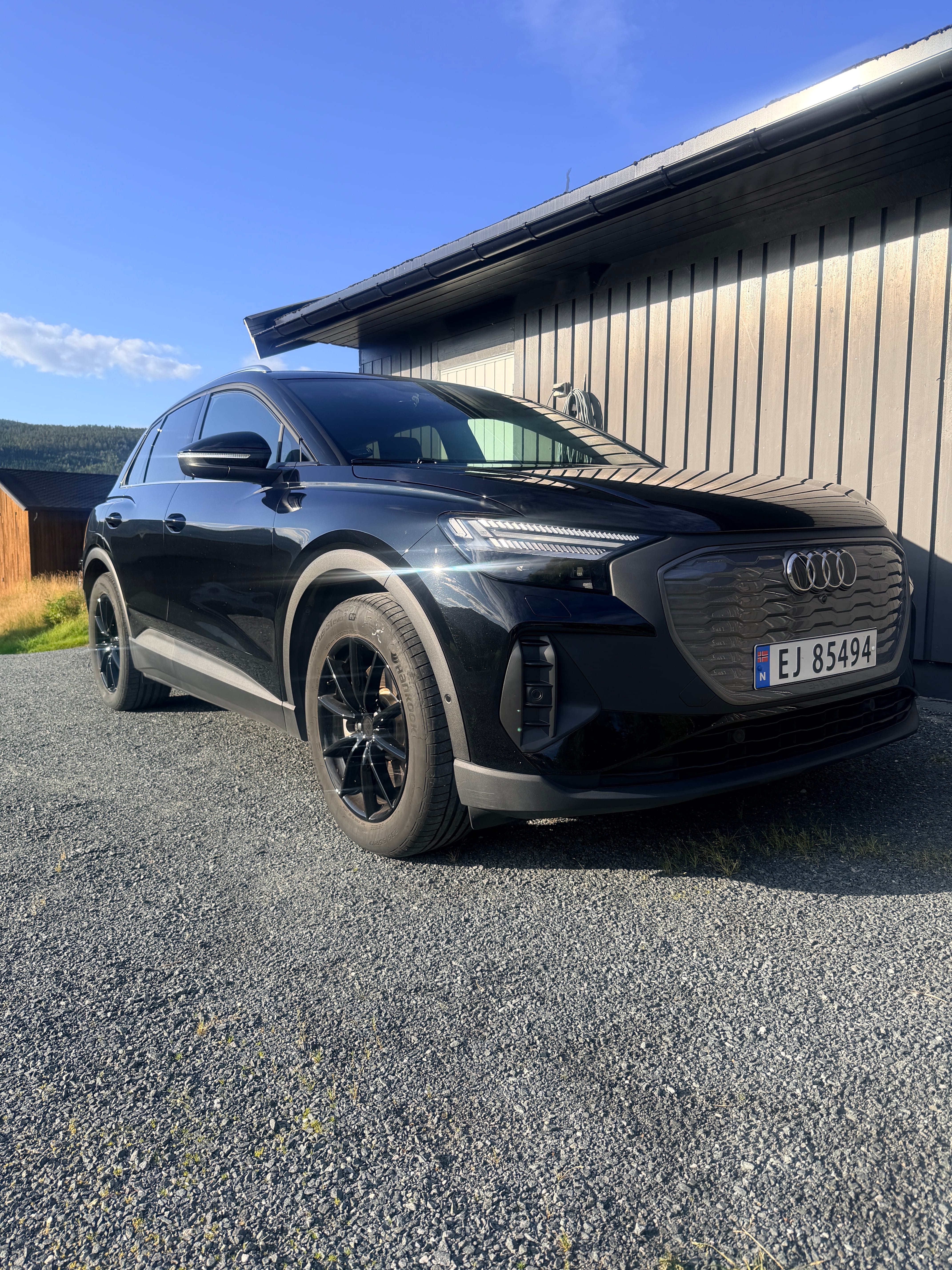 Audi Q4 45 e-tron quattro (AWD), 2024, Elektrisk, automatisk