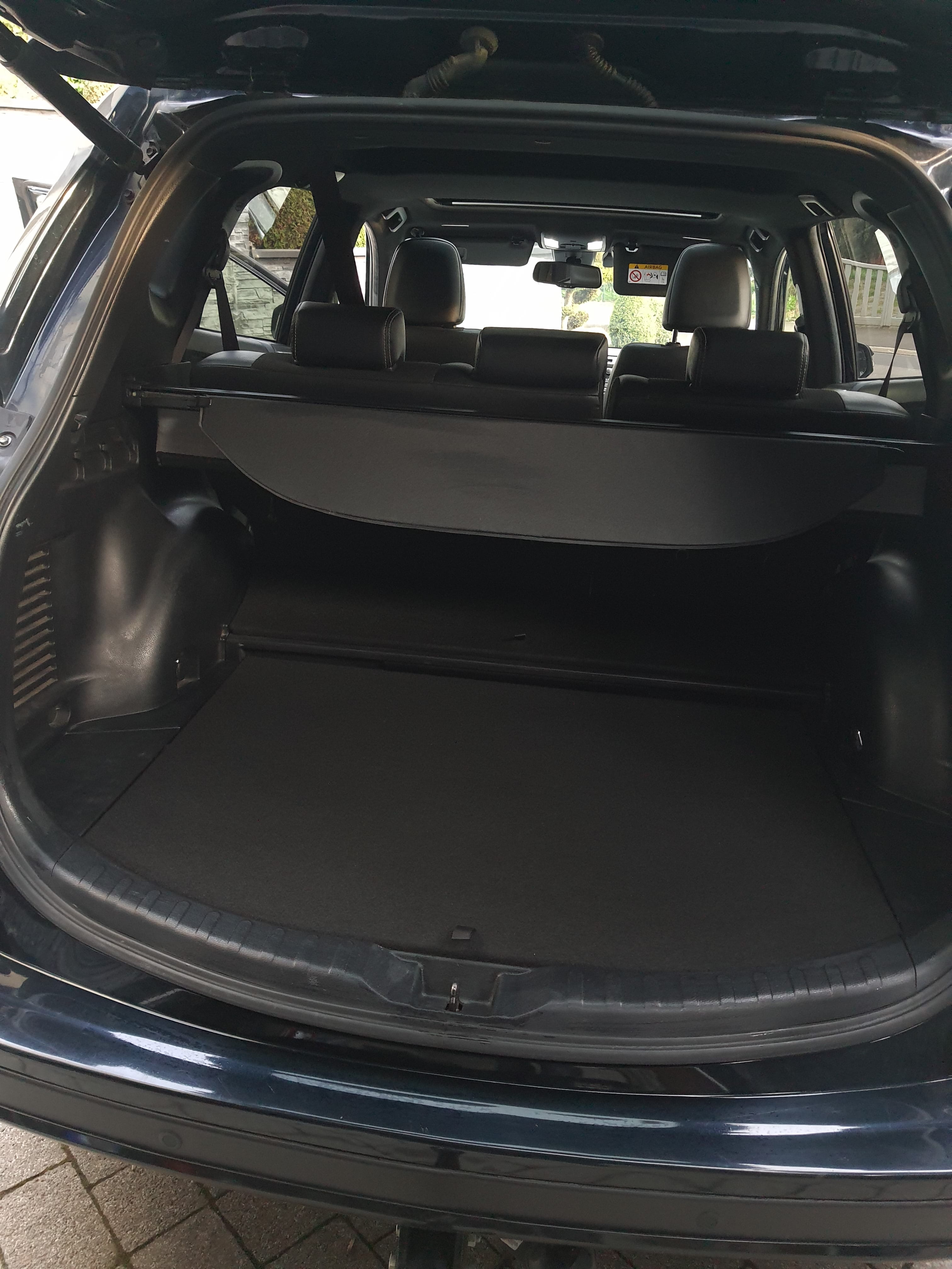 Toyota Rav4 Hybride 2.5 essence avec Siège bébé