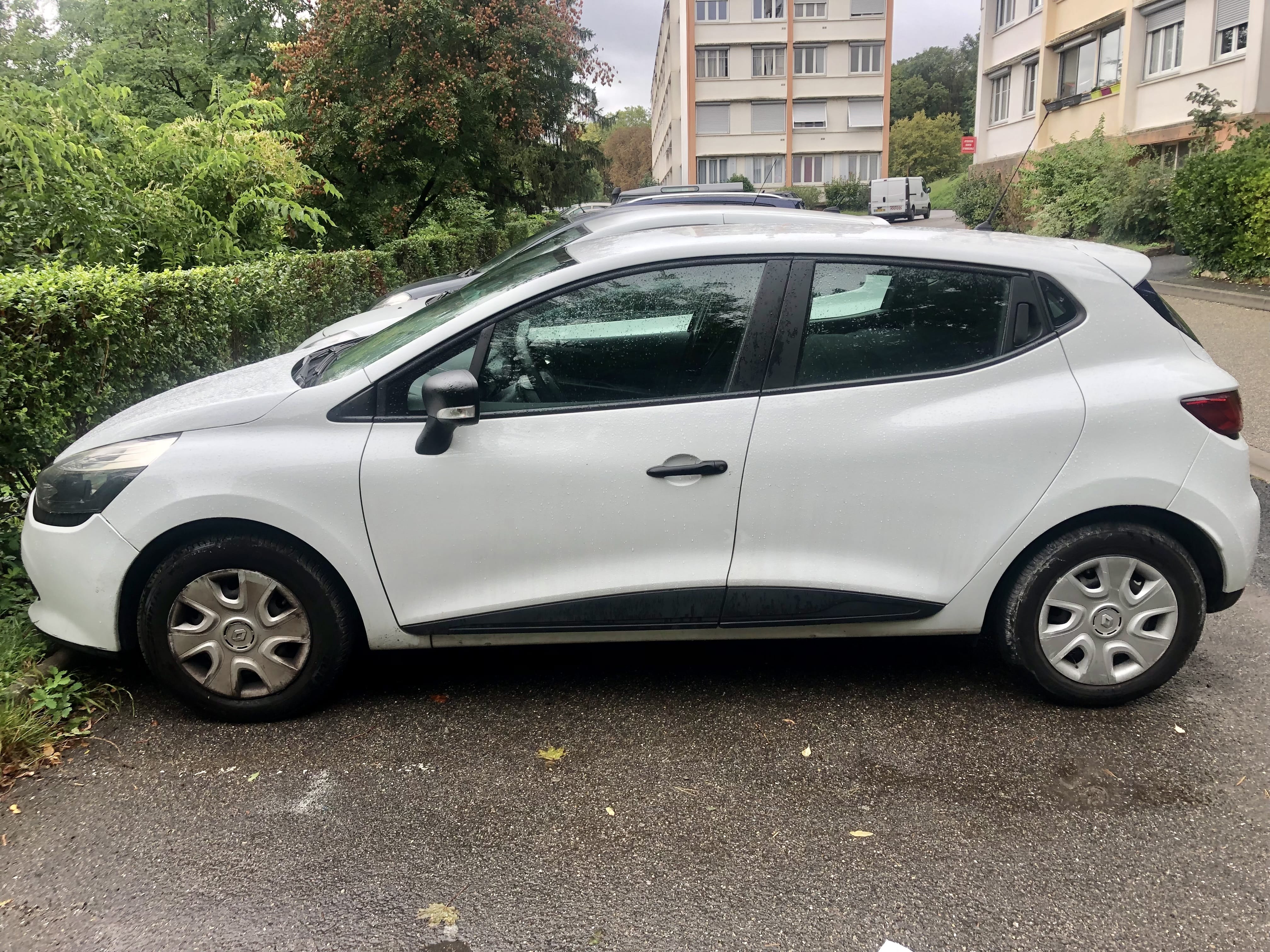 Renault Clio avec Climatisation