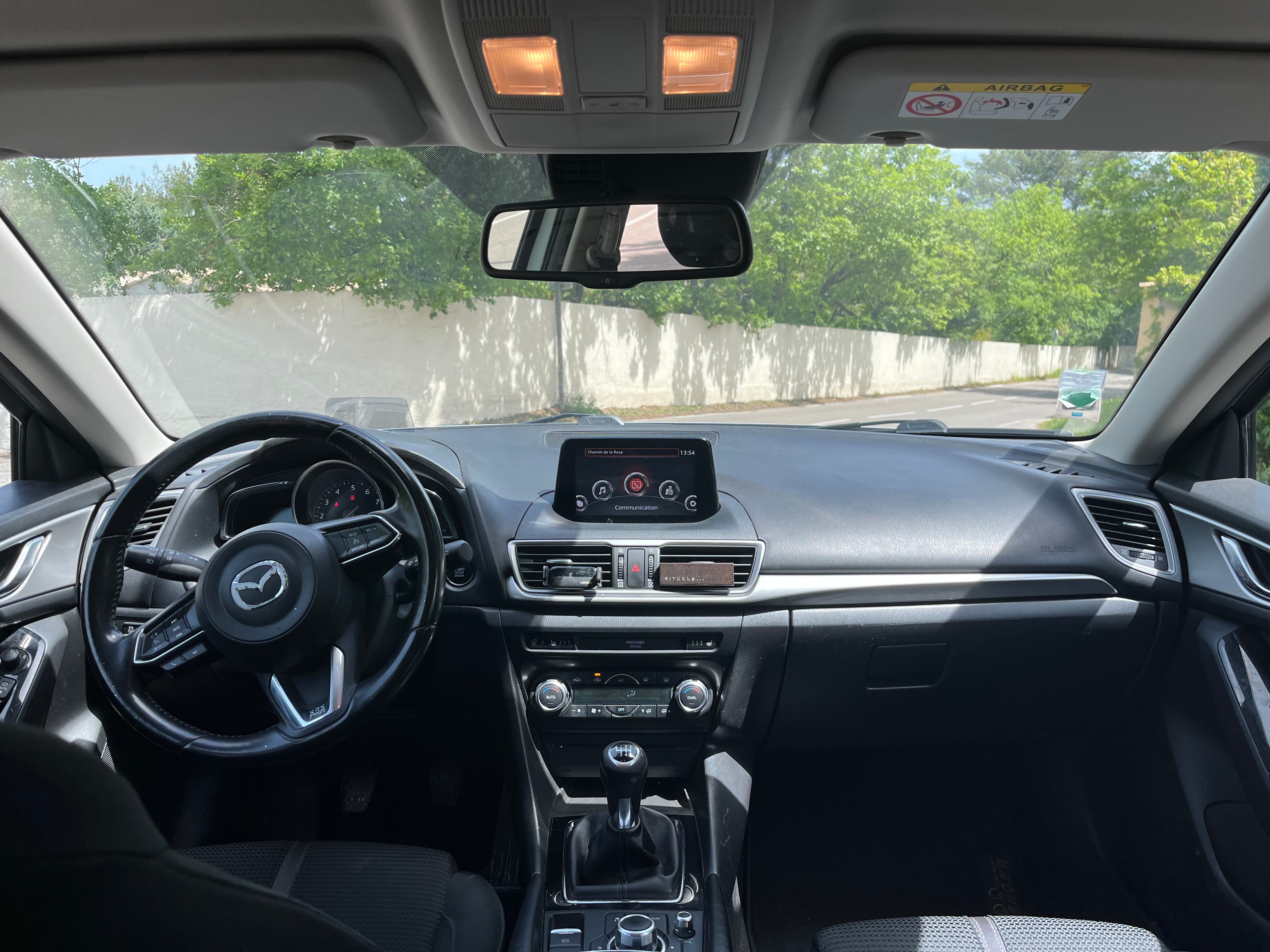 Mazda 3 2.0 avec GPS