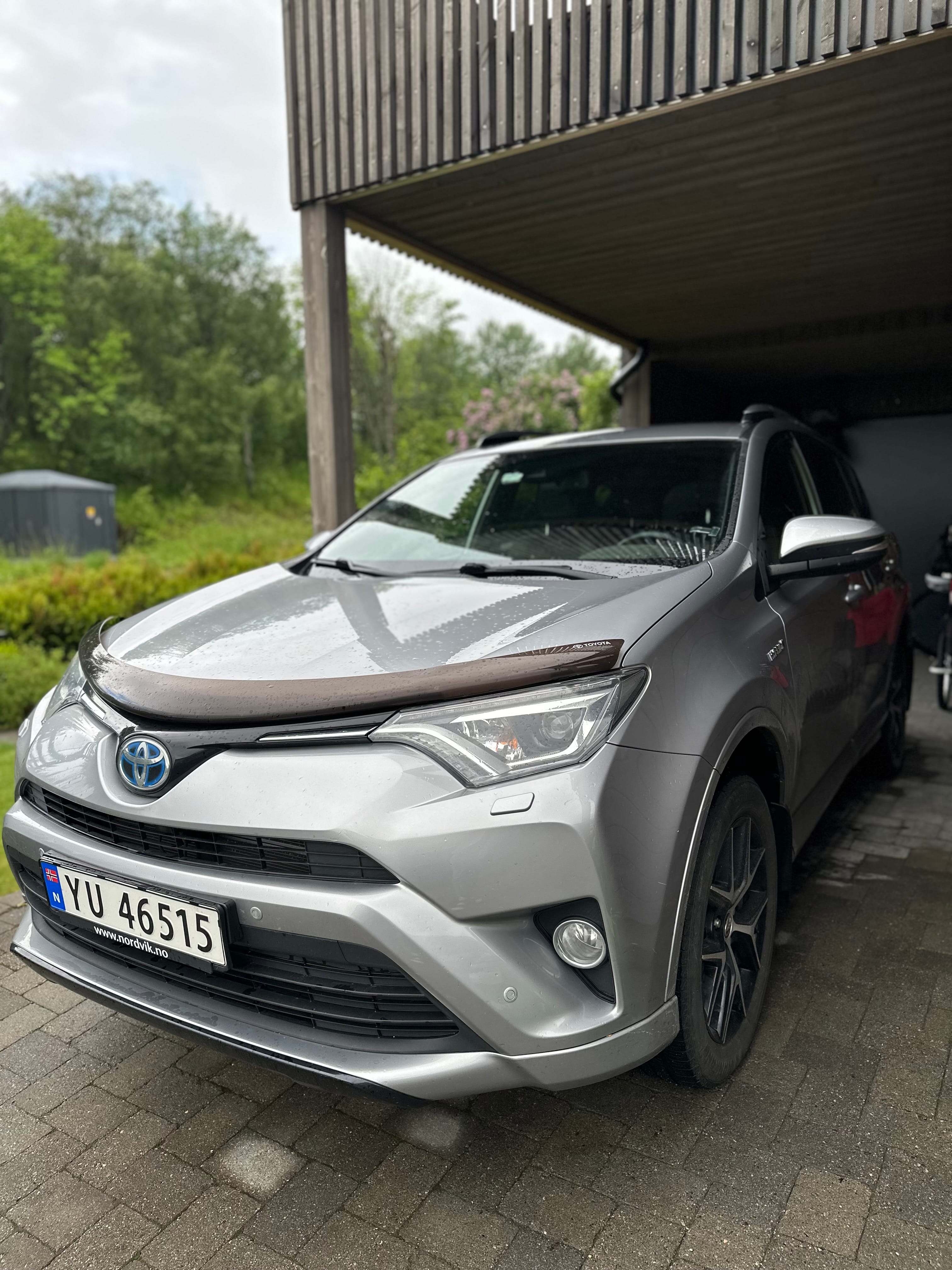 Toyota Rav4 Hybrid, 2017, Blyfri 95, automatisk