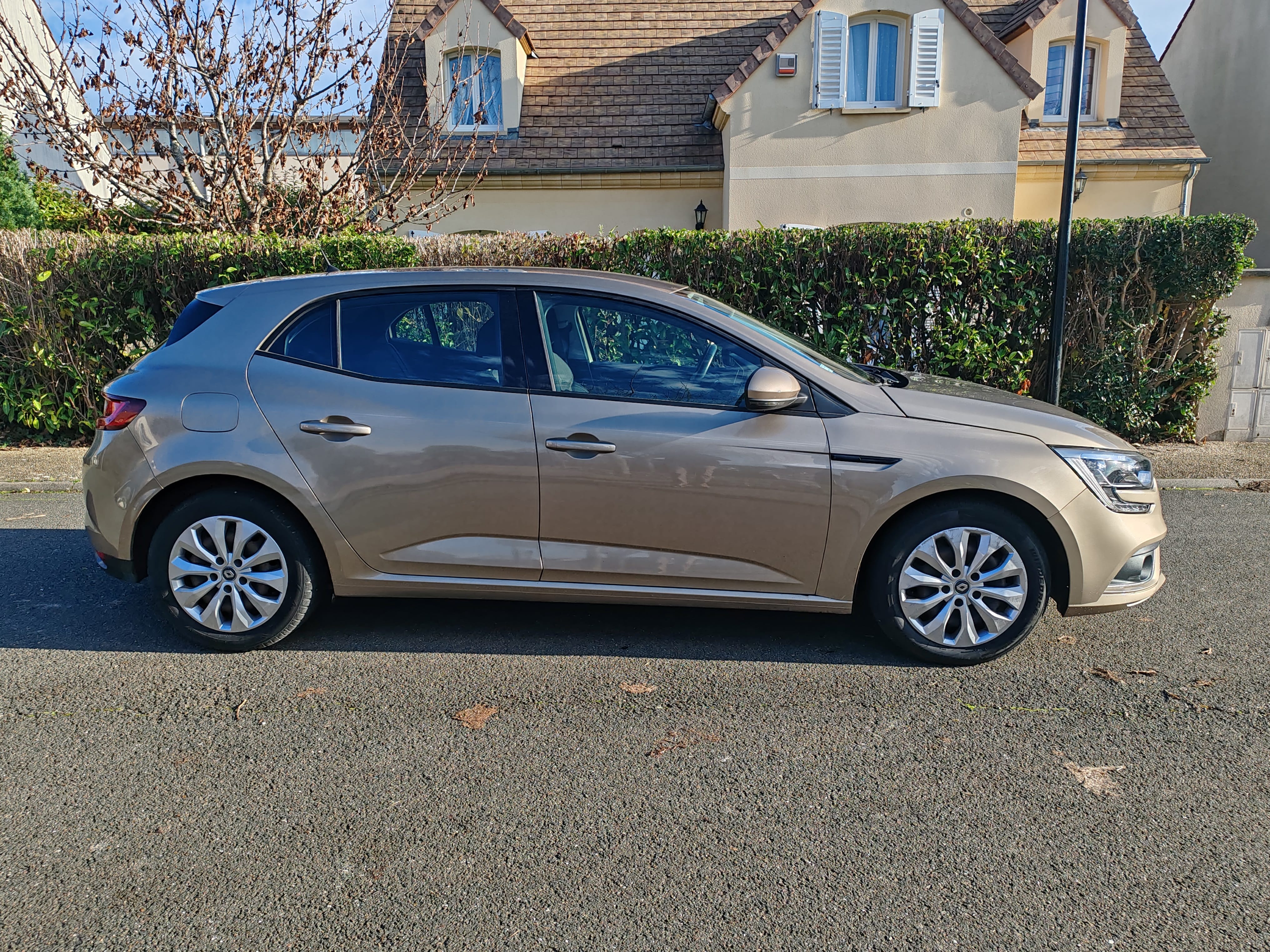 Renault Mégane IV avec Climatisation