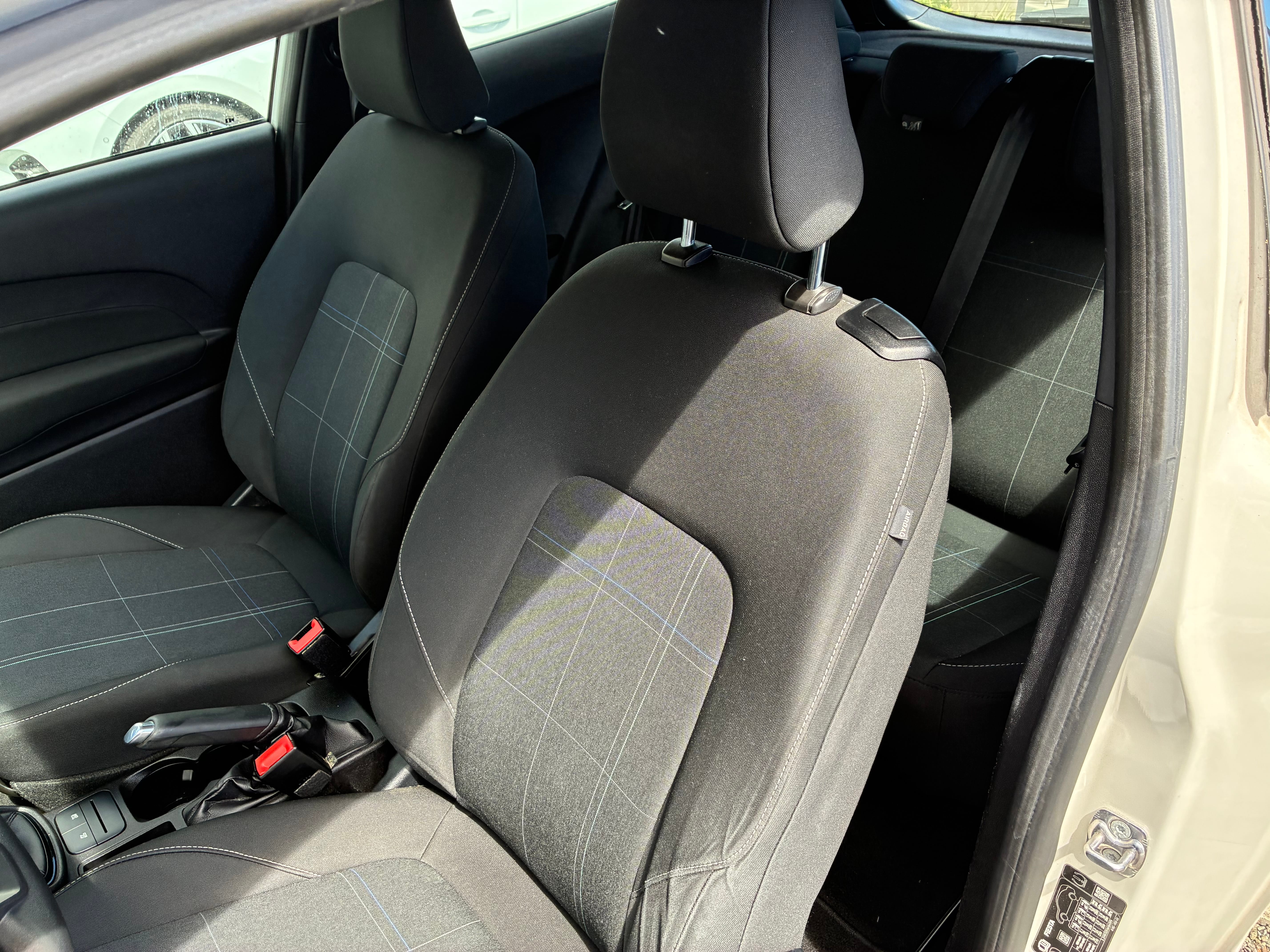 Ford Fiesta avec Apple CarPlay