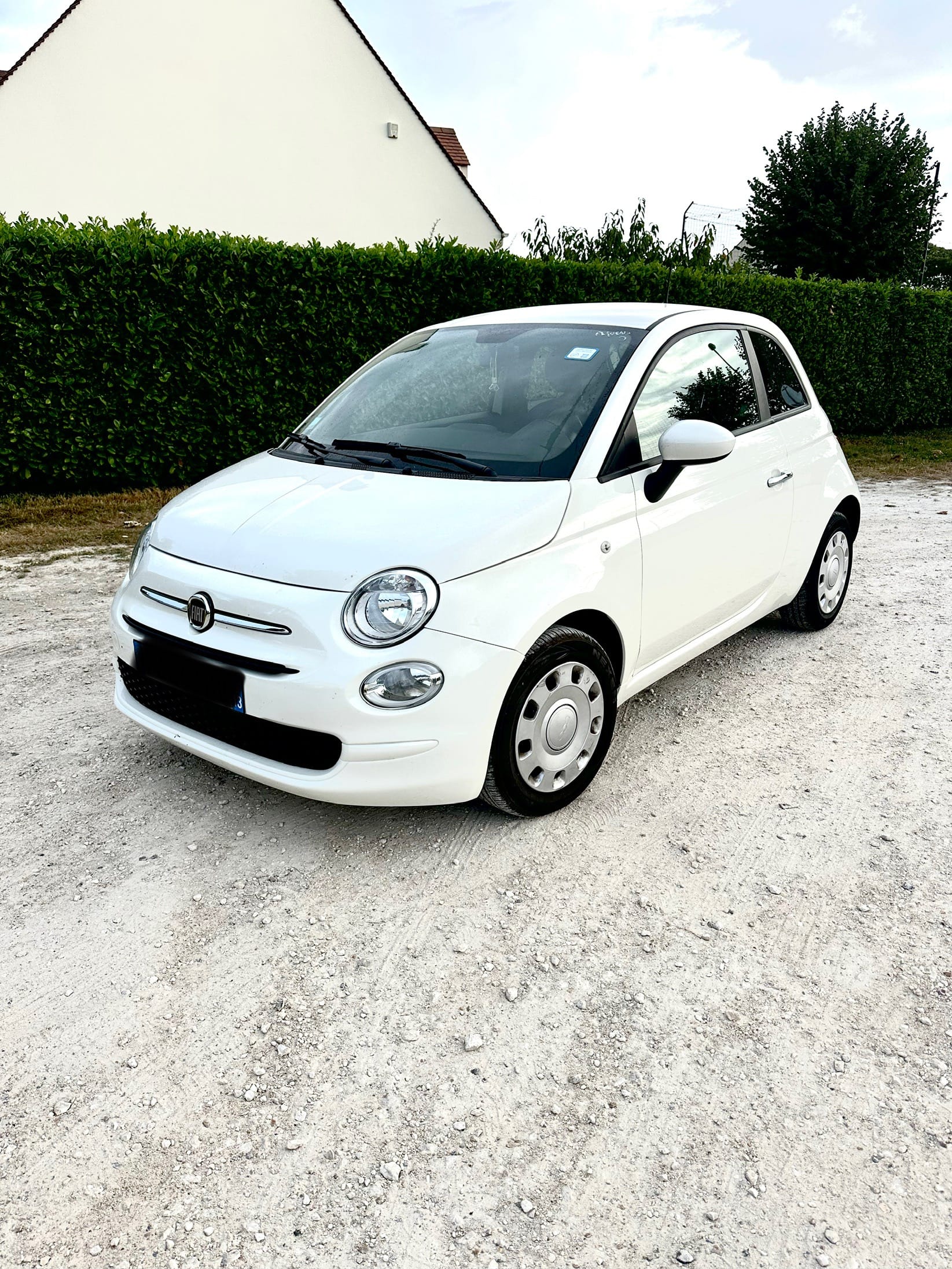 Fiat 500 Hybride FZ242 avec Entrée audio / iPod