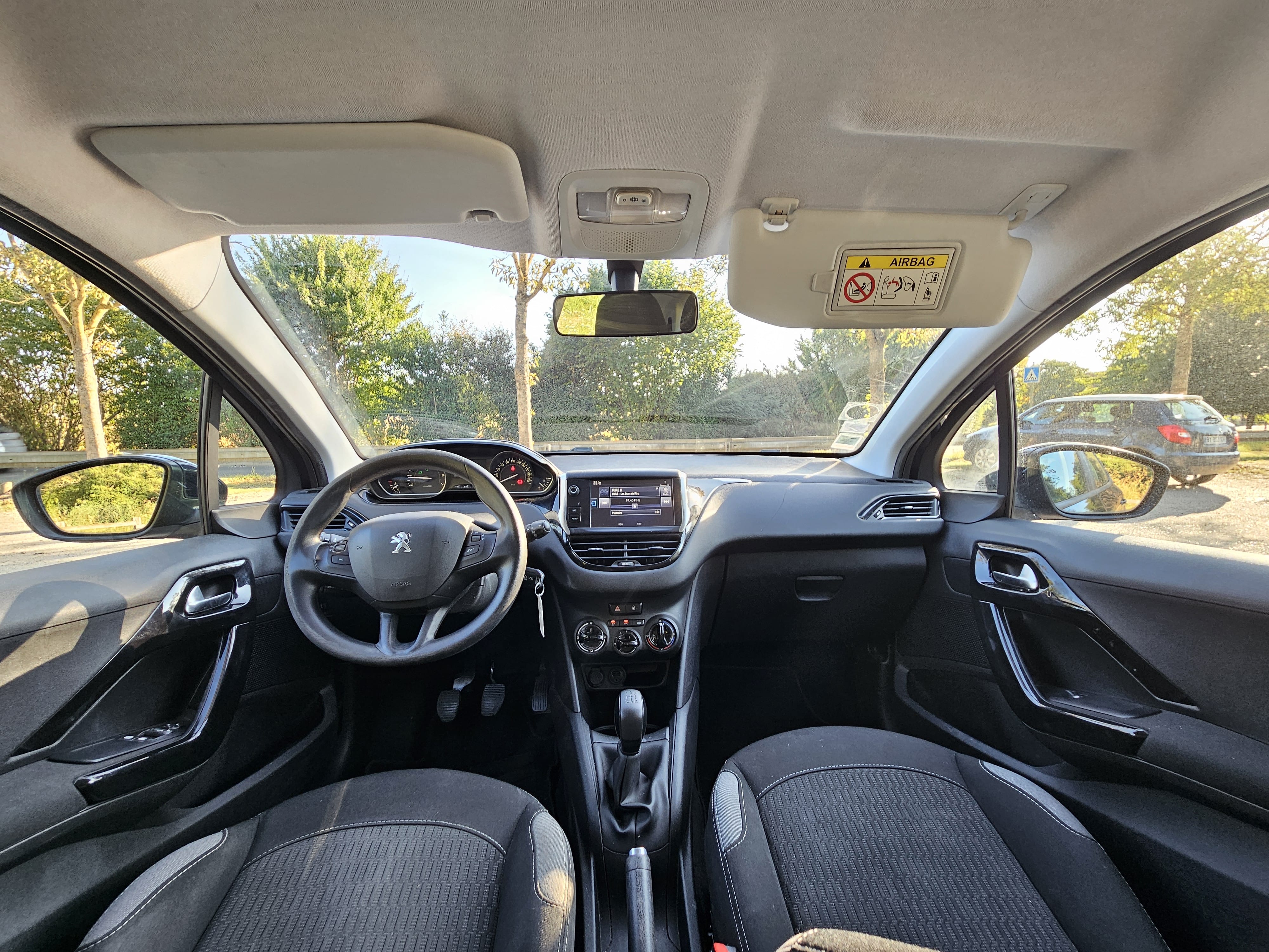 Peugeot 208 avec Régulateur de vitesse