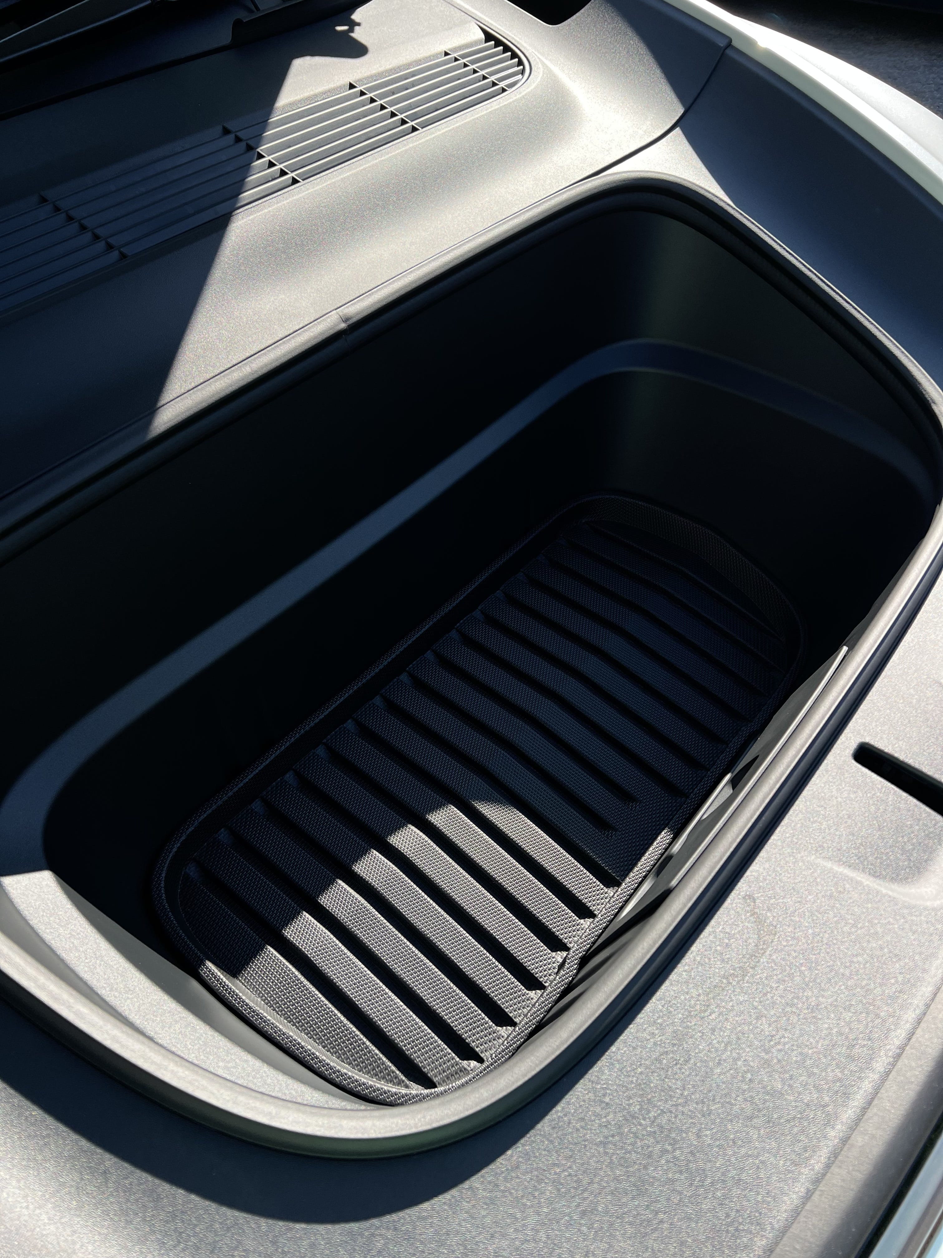 Tesla Model Y Long Range med Firehjulstrekk
