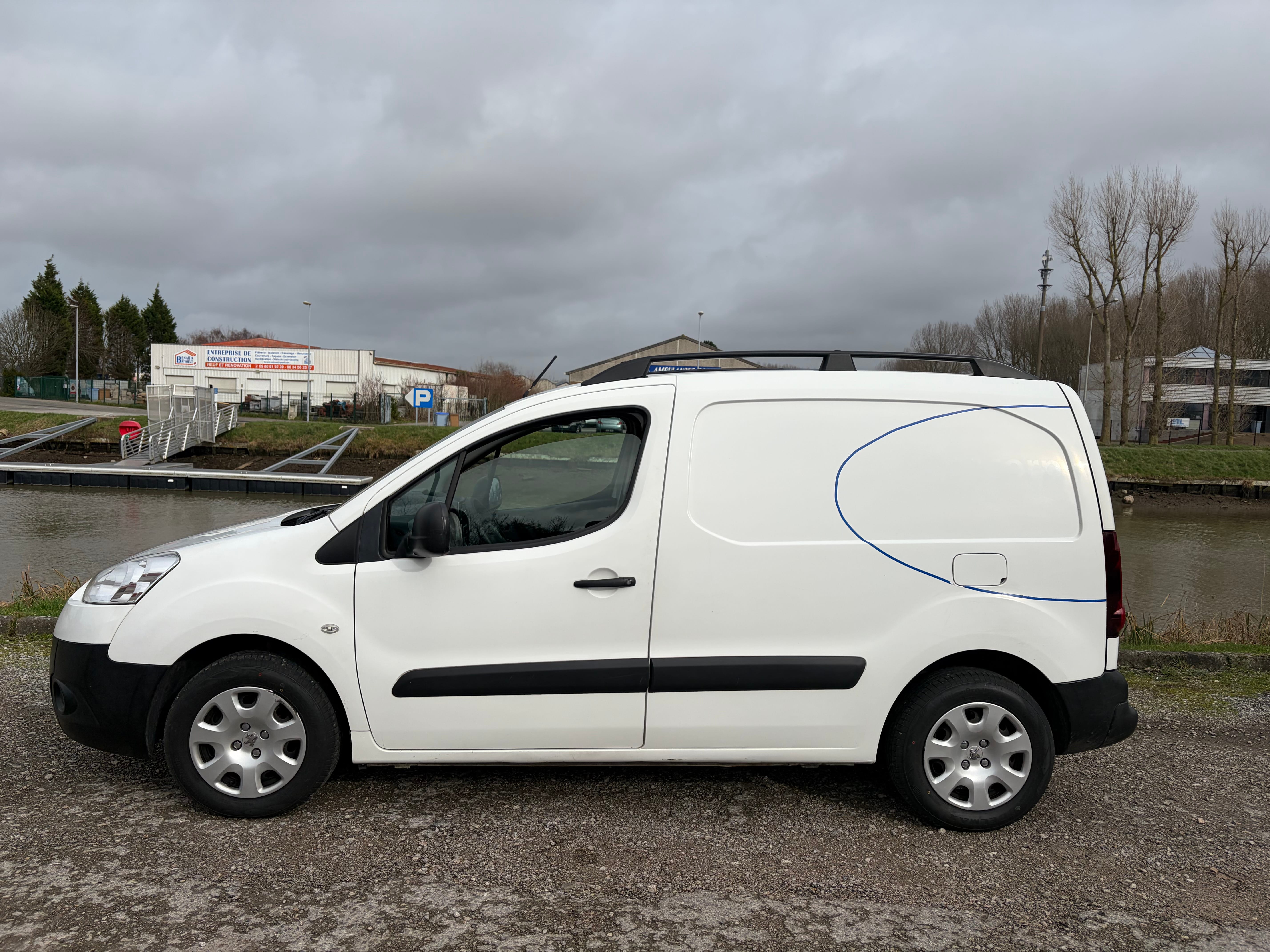 Peugeot Partner Fourgon avec Climatisation