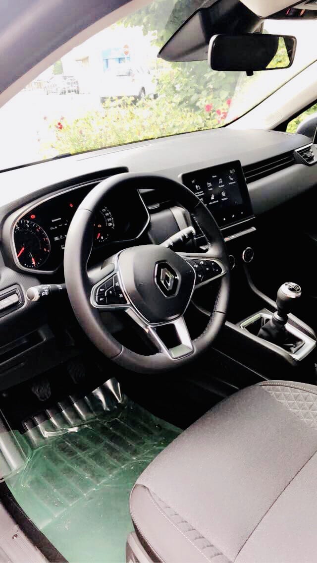 Renault Clio avec GPS