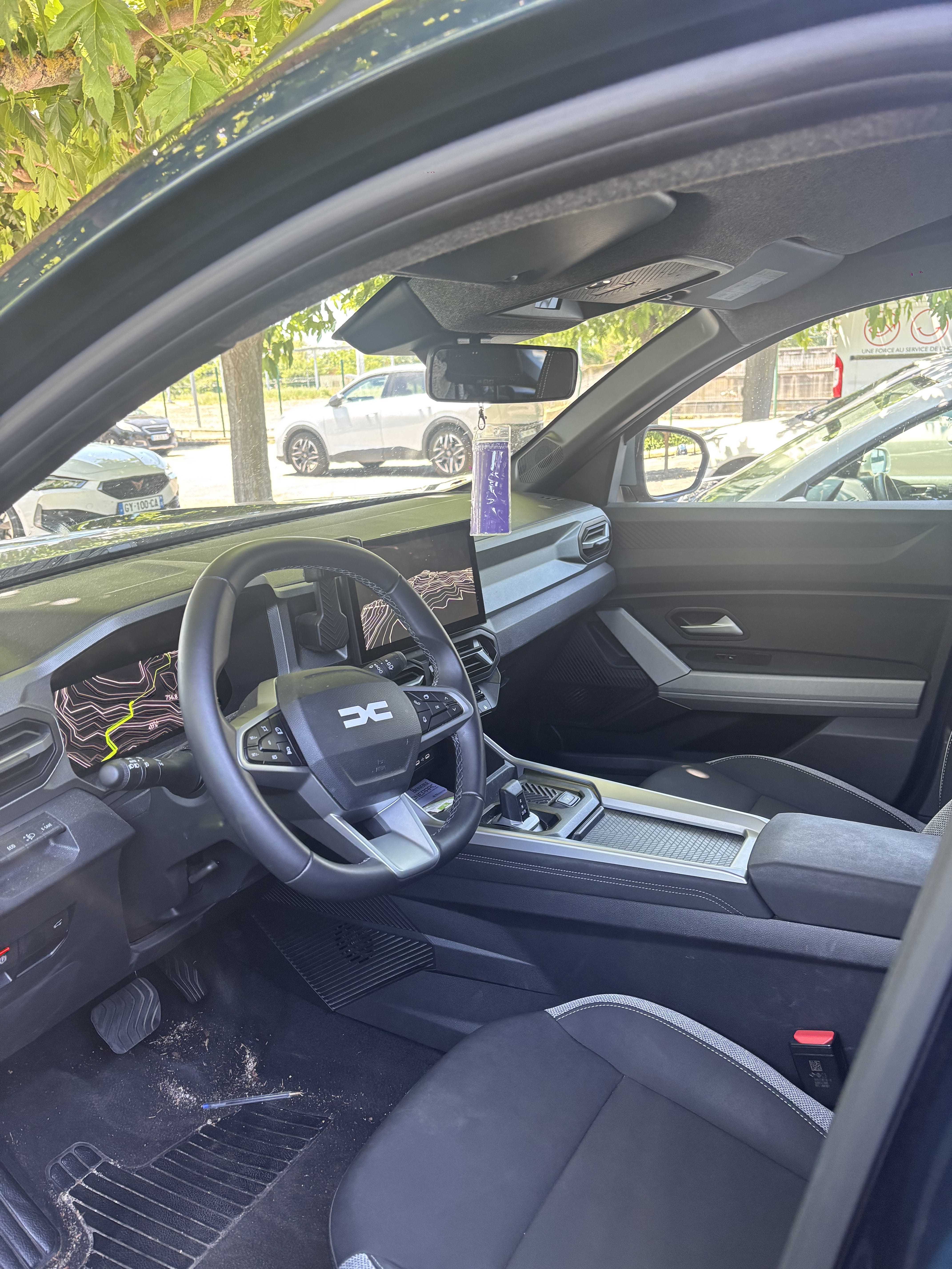 Dacia Bigster mit Rückfahrkamera