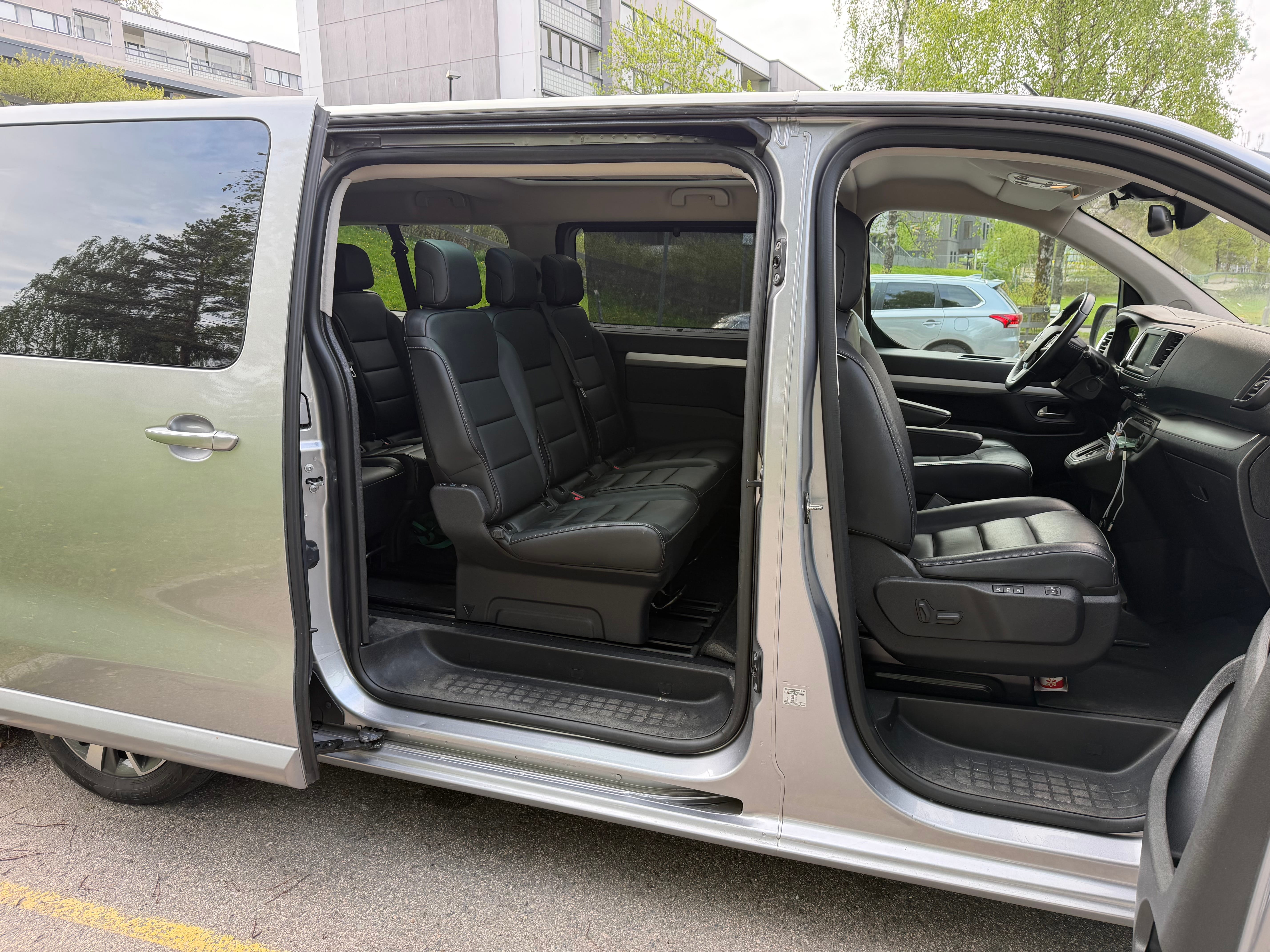 Toyota Proace Verso med Cruisekontroll