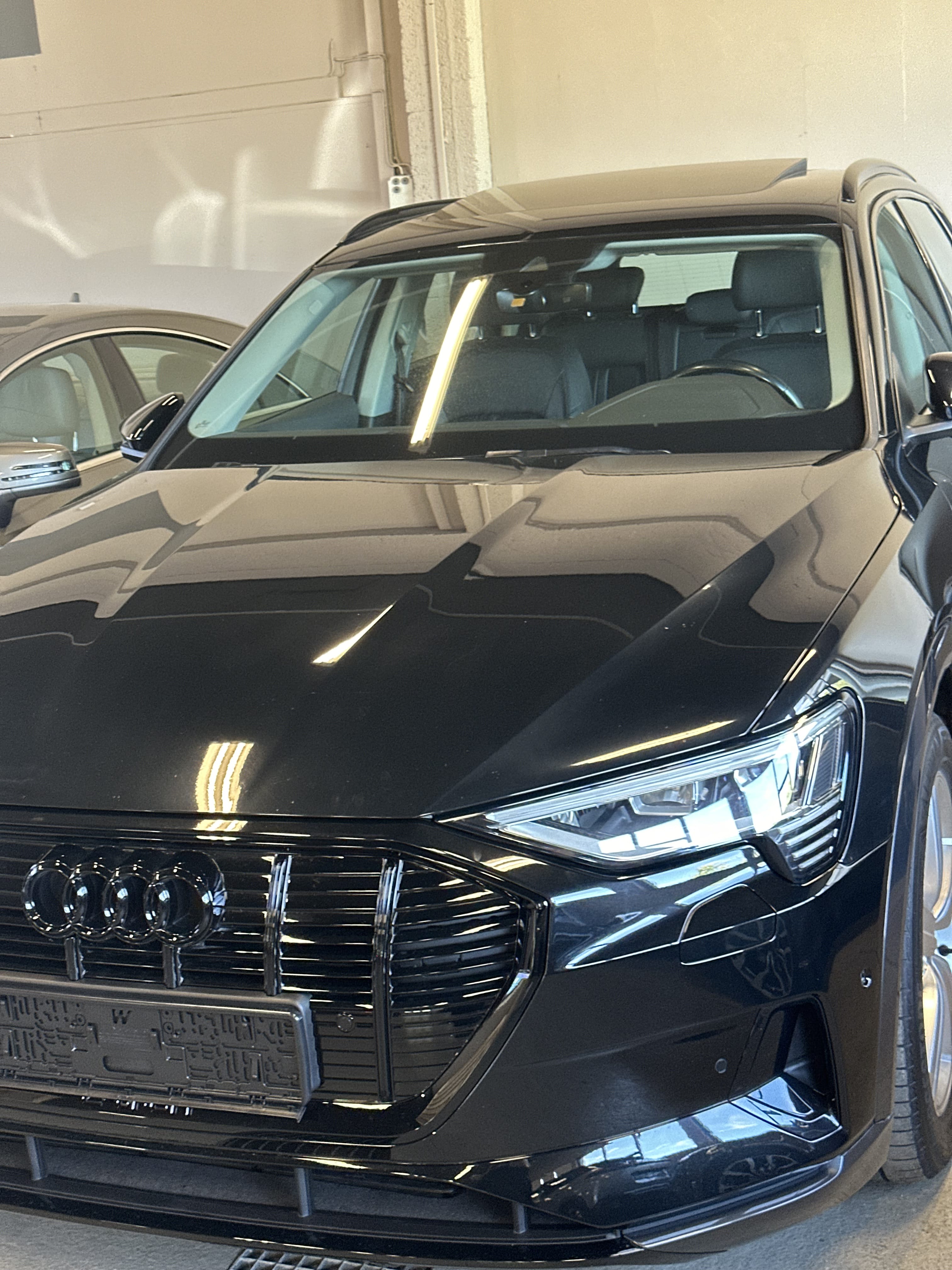 Audi e-tron, 2020, Elektrisk, automatisk