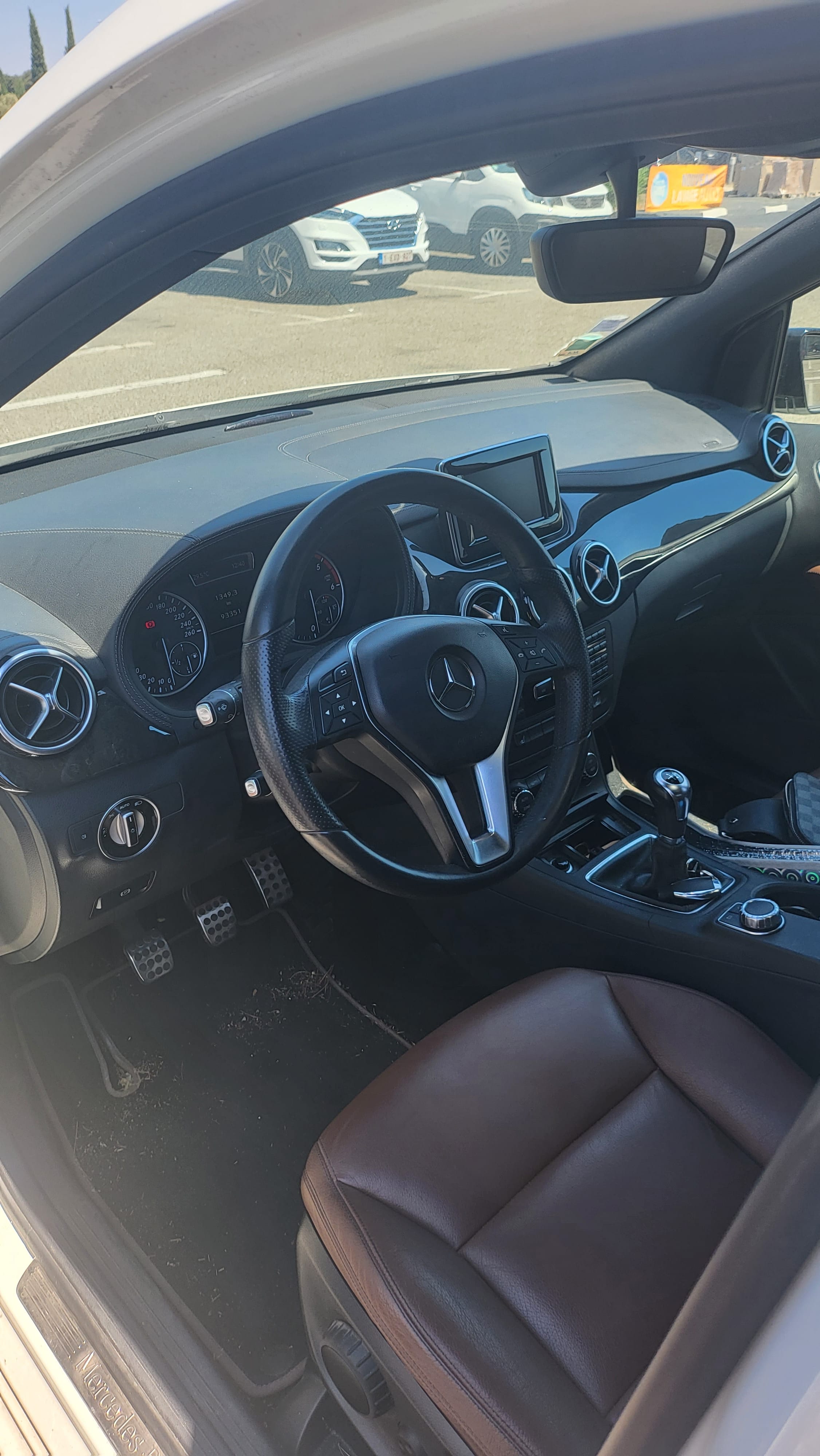 Mercedes Classe B avec Régulateur de vitesse
