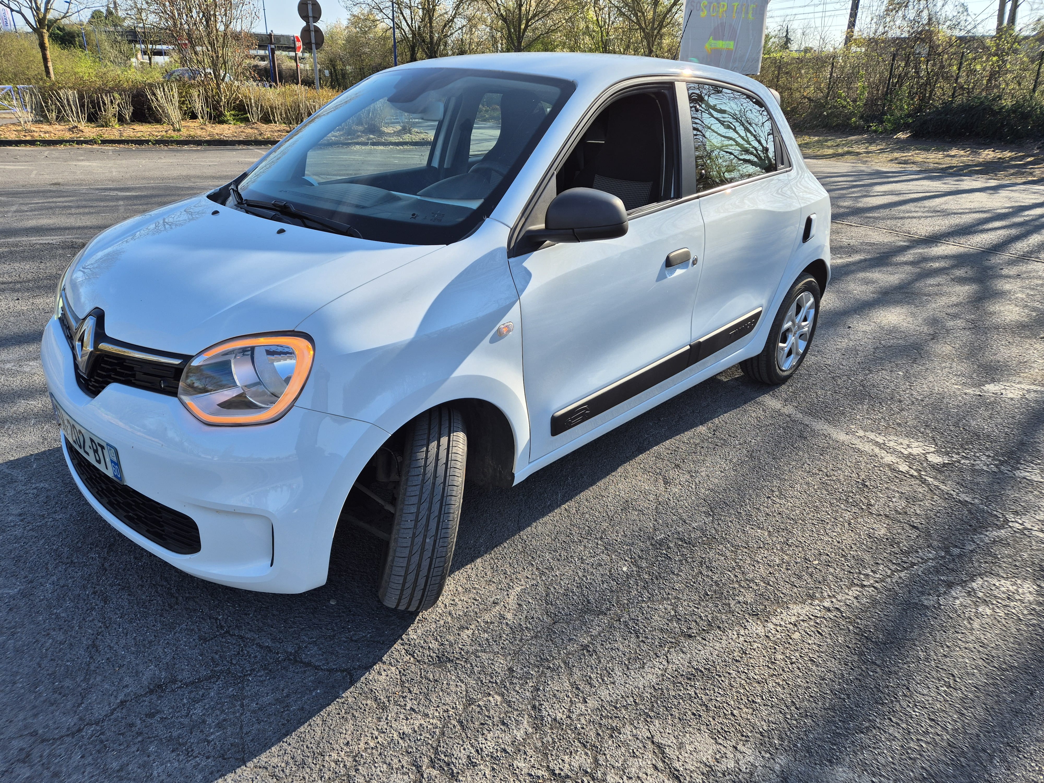 Renault Twingo III, 2019, Essence 98