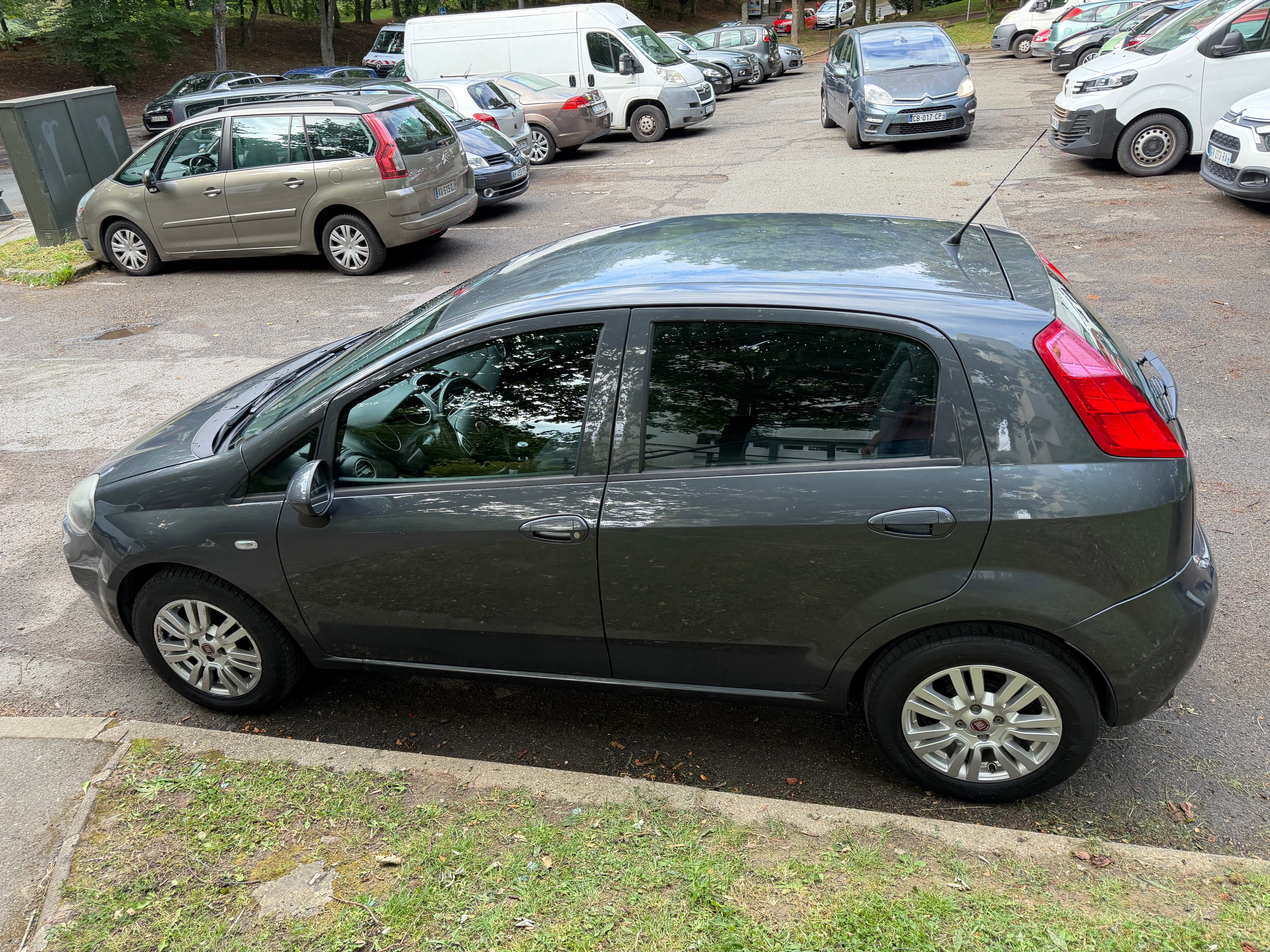 Fiat Punto Evo avec Entrée audio / iPod