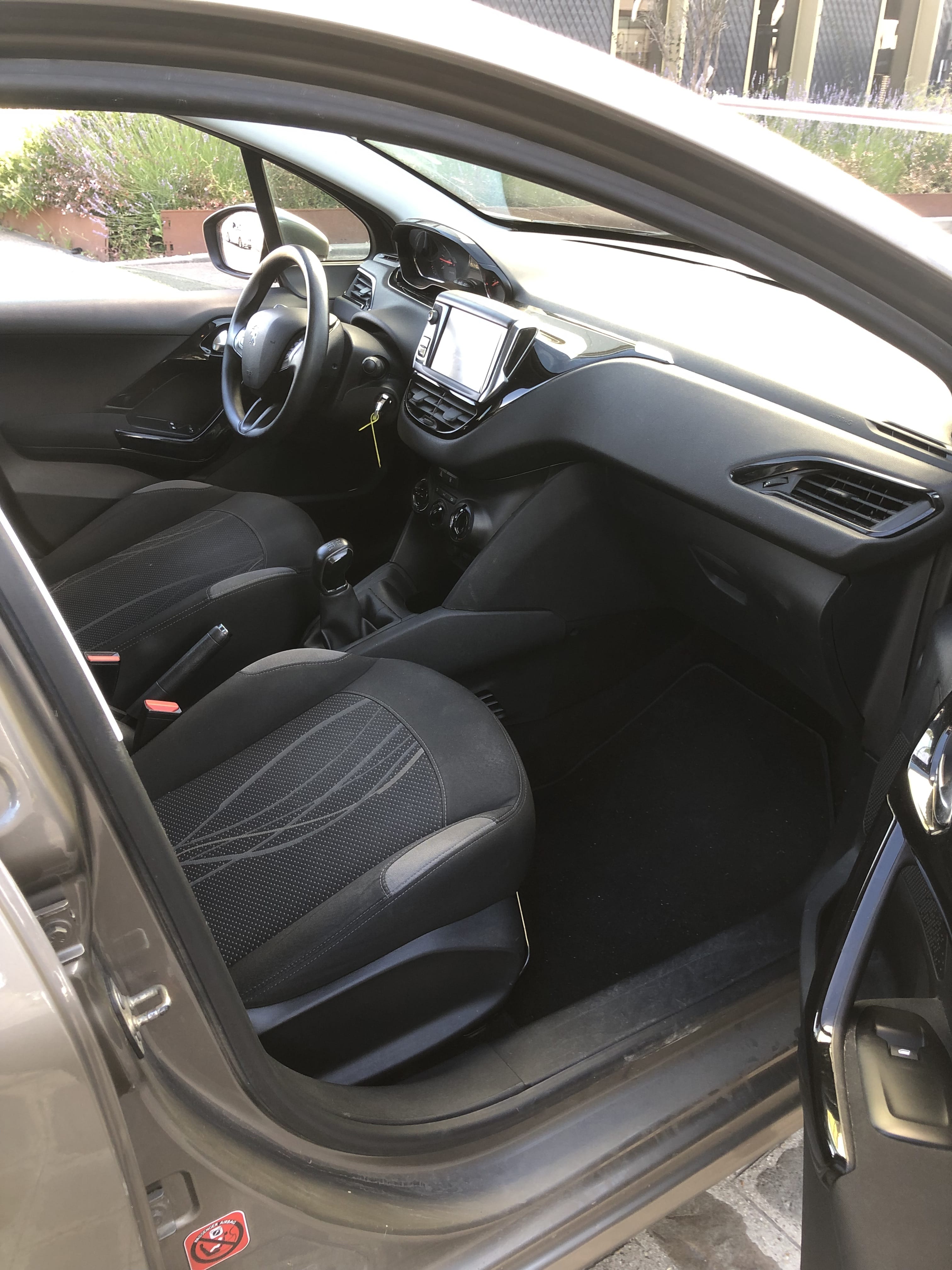 Peugeot 208 avec Régulateur de vitesse