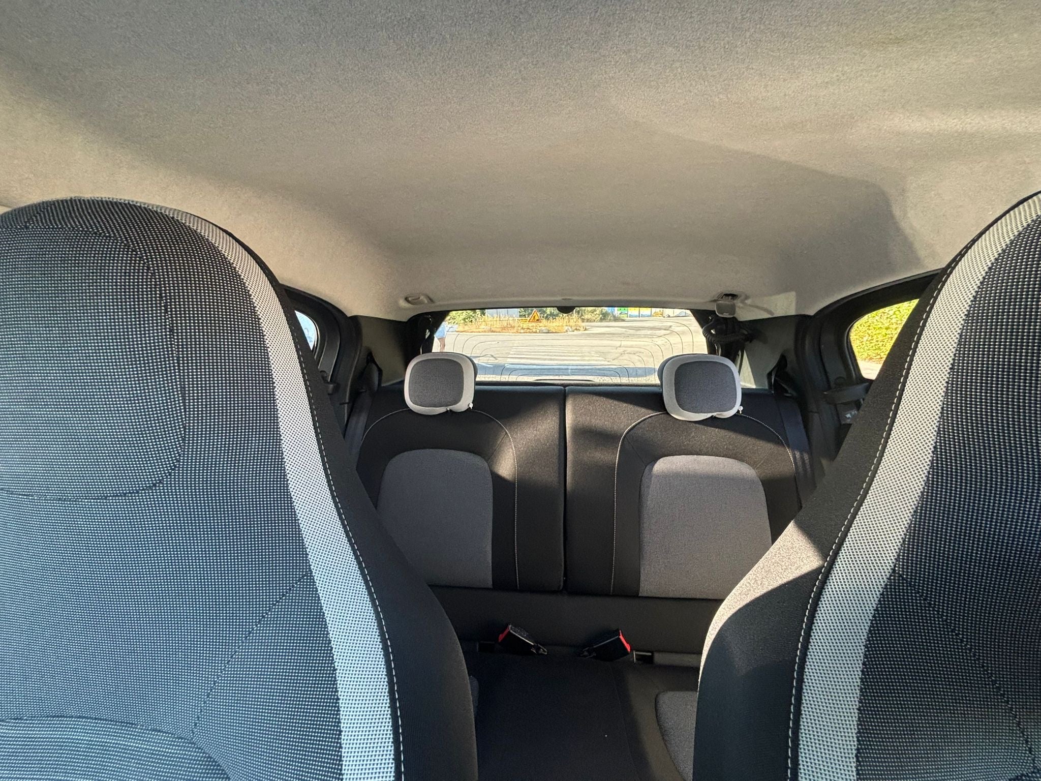 Renault Twingo III avec Entrée audio / iPod
