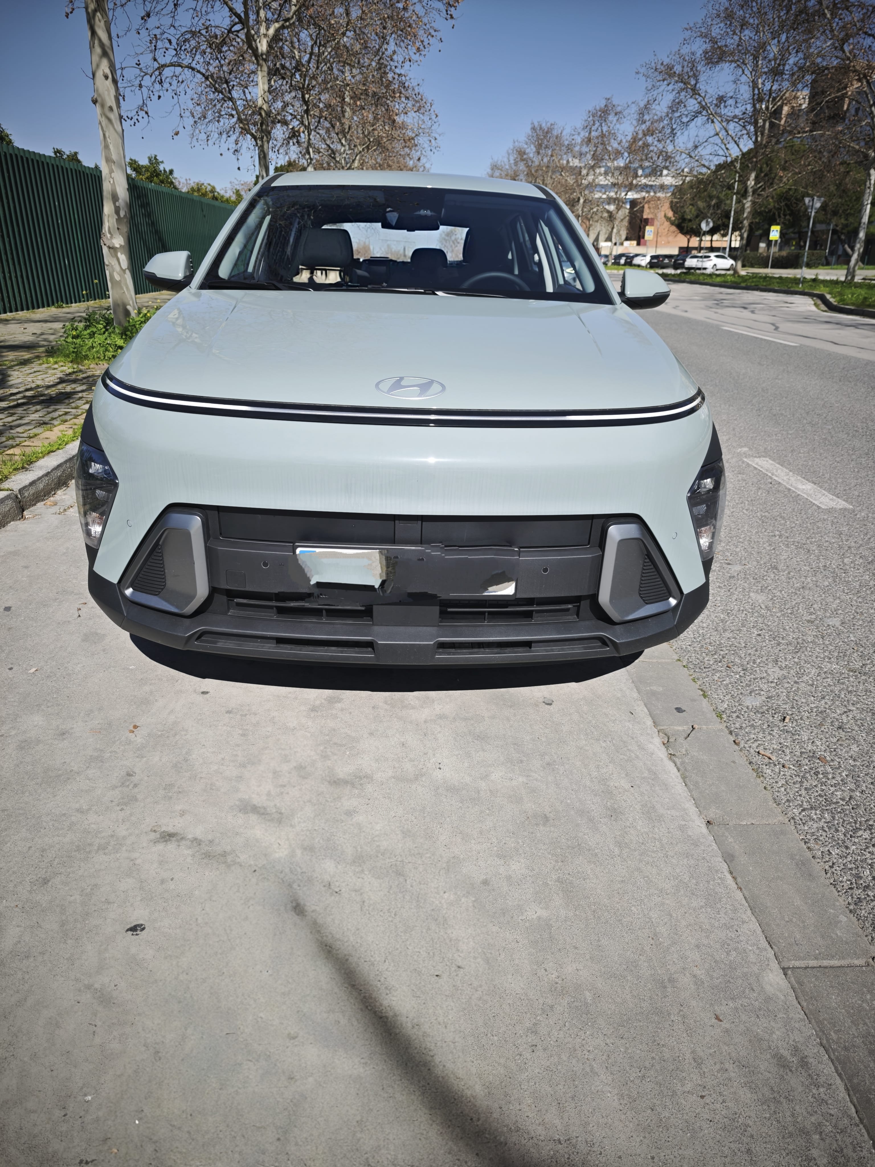Hyundai Kona, 2025, Gasolina 95 / Eléctrico (híbrido), Automático