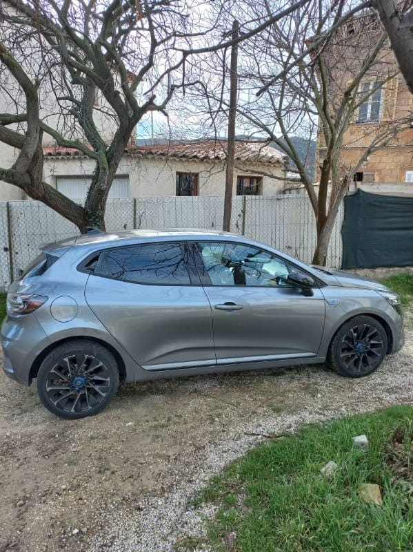 Renault Clio avec Climatisation