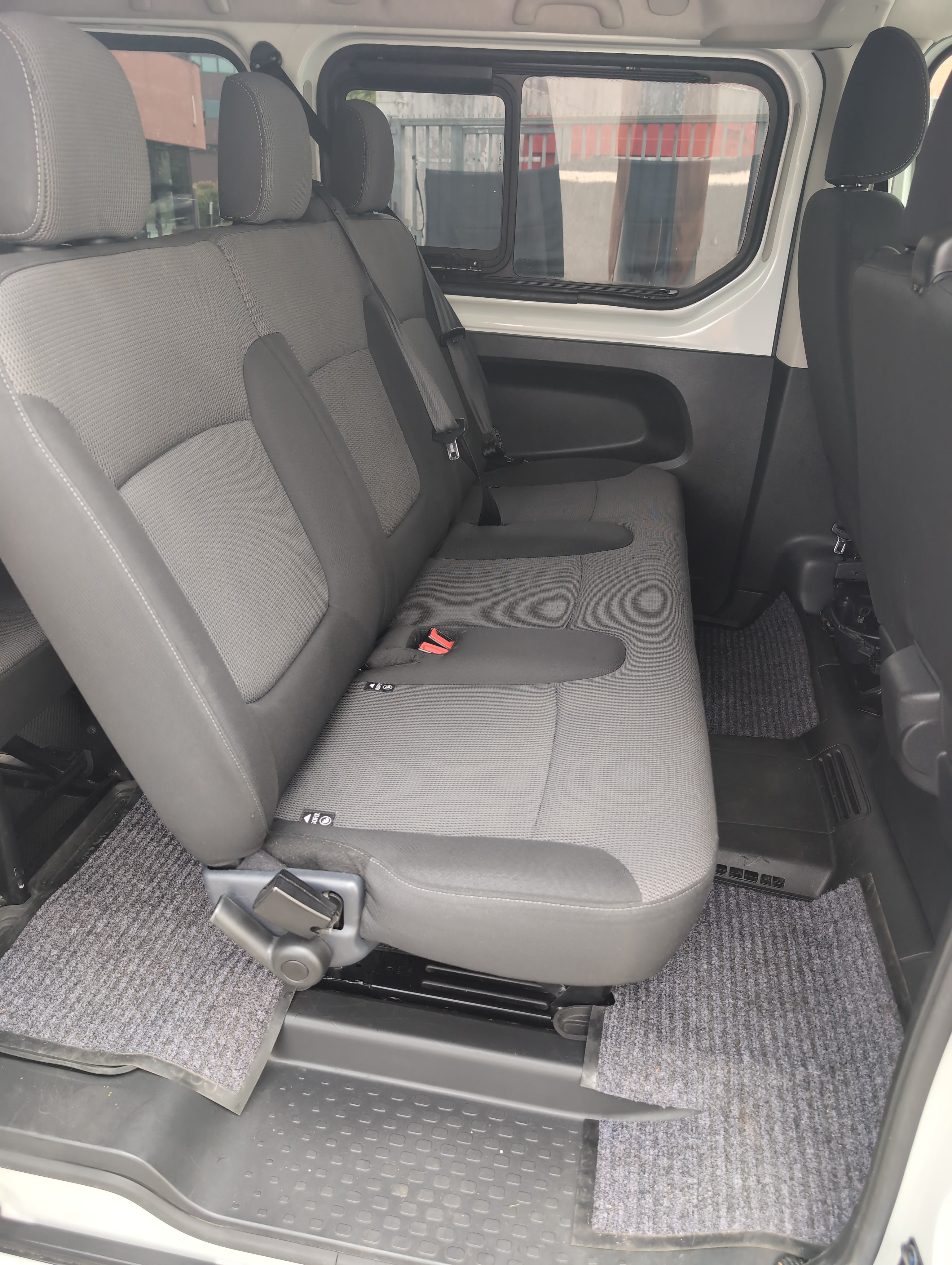 Renault Trafic Passenger L2H1 9places avec Audio Bluetooth