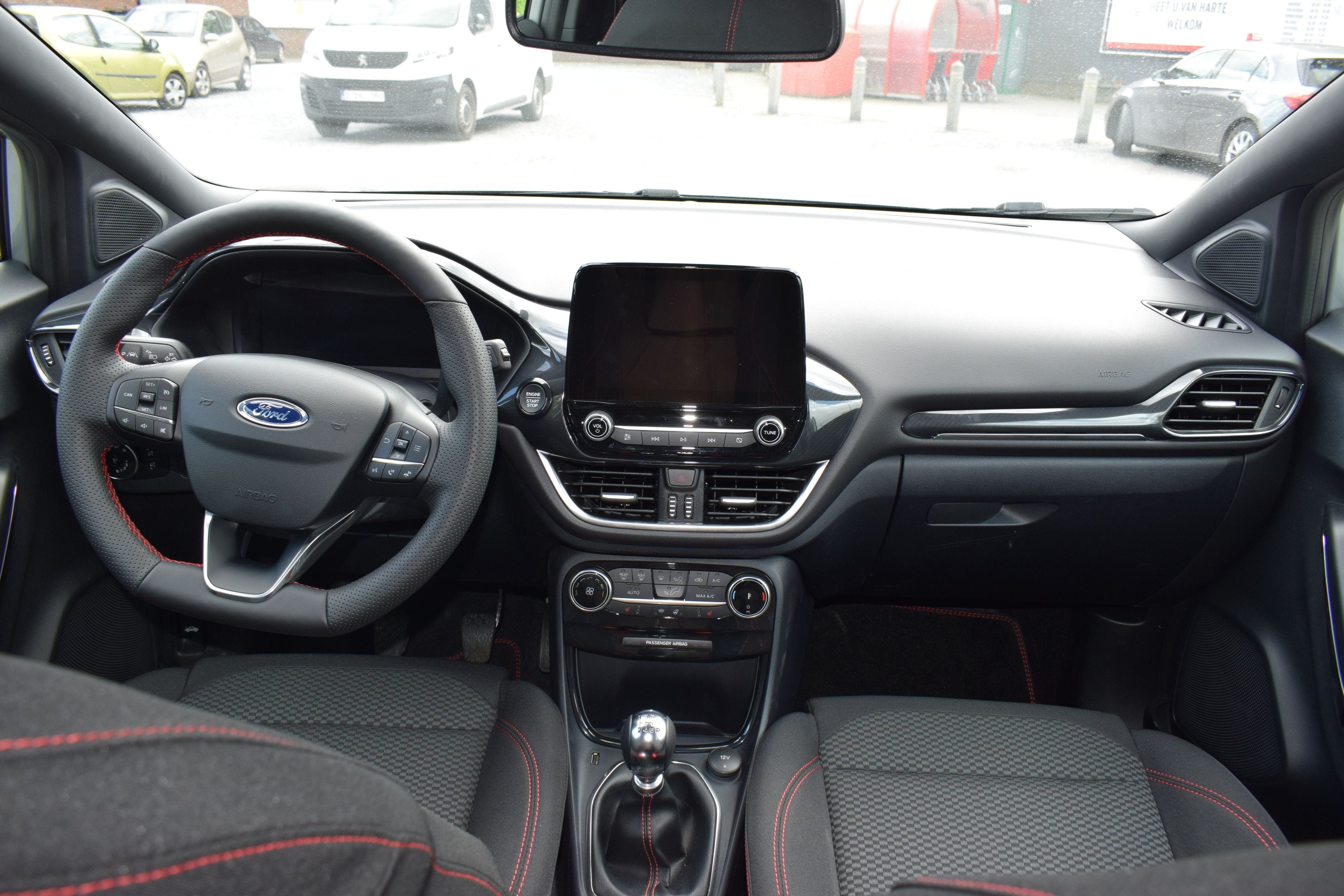 Ford Puma met Cruise control