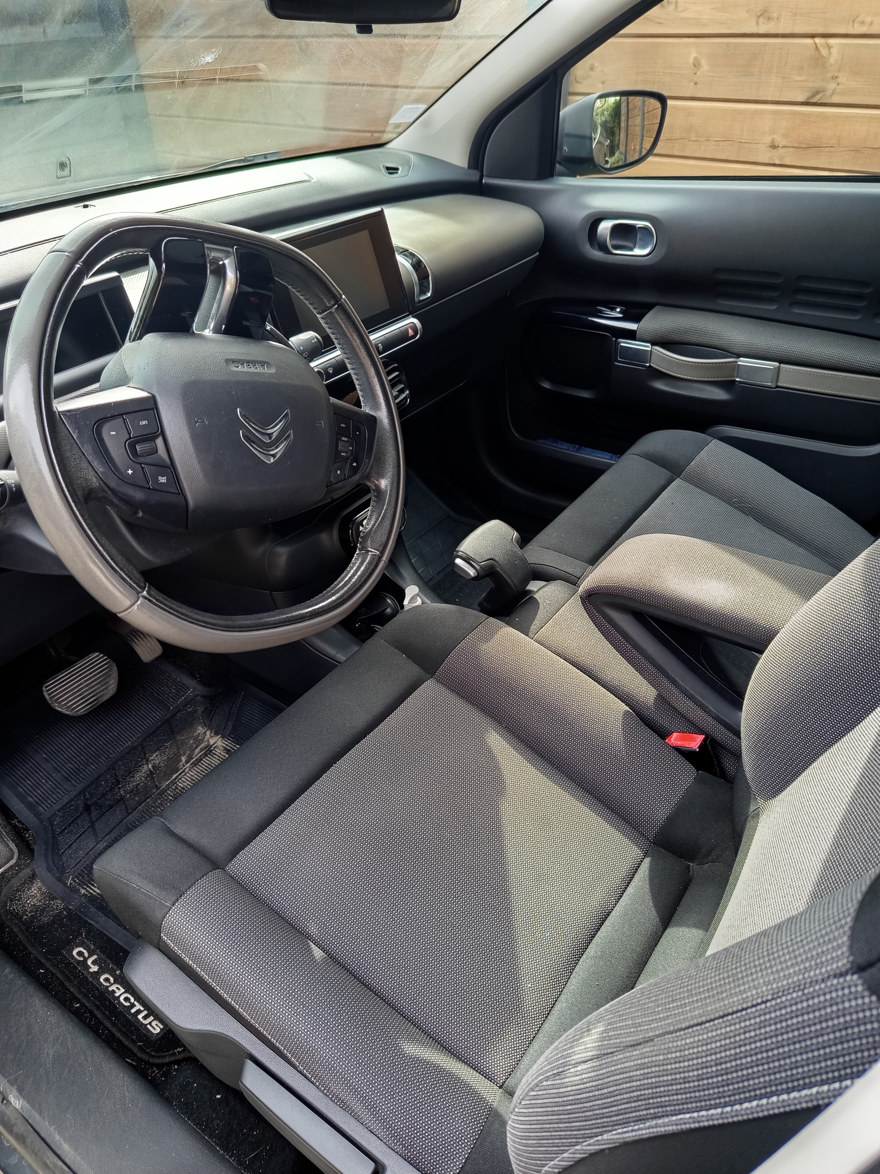 Citroen C4 Cactus avec Régulateur de vitesse