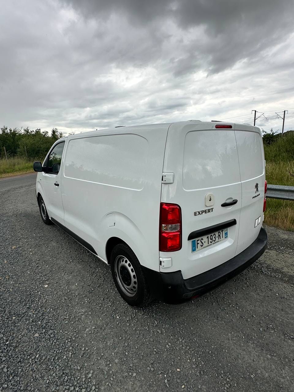 Peugeot Expert 1.5 HDI avec GPS