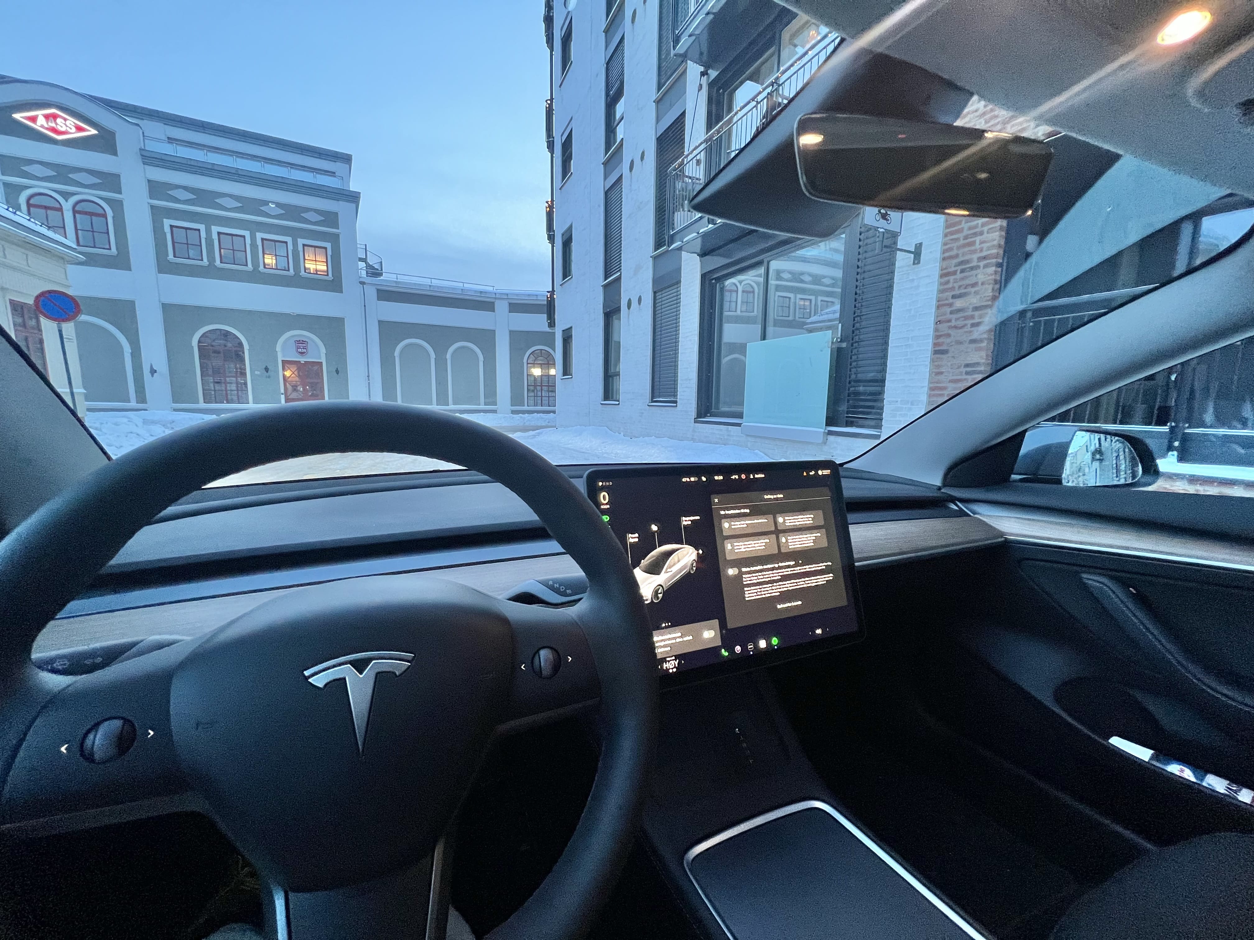 Tesla Model 3 med Cruisekontroll