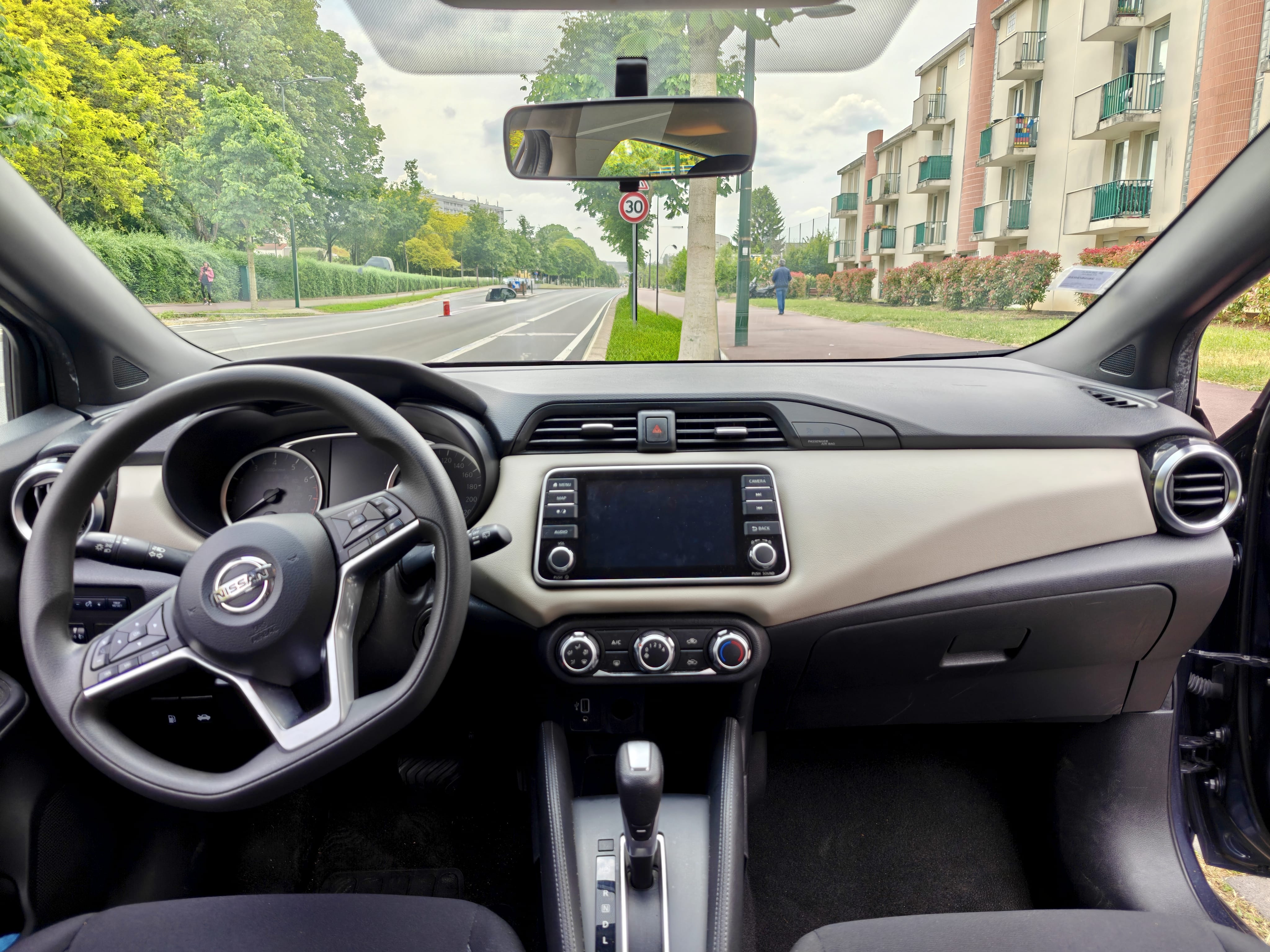 Nissan Micra avec GPS