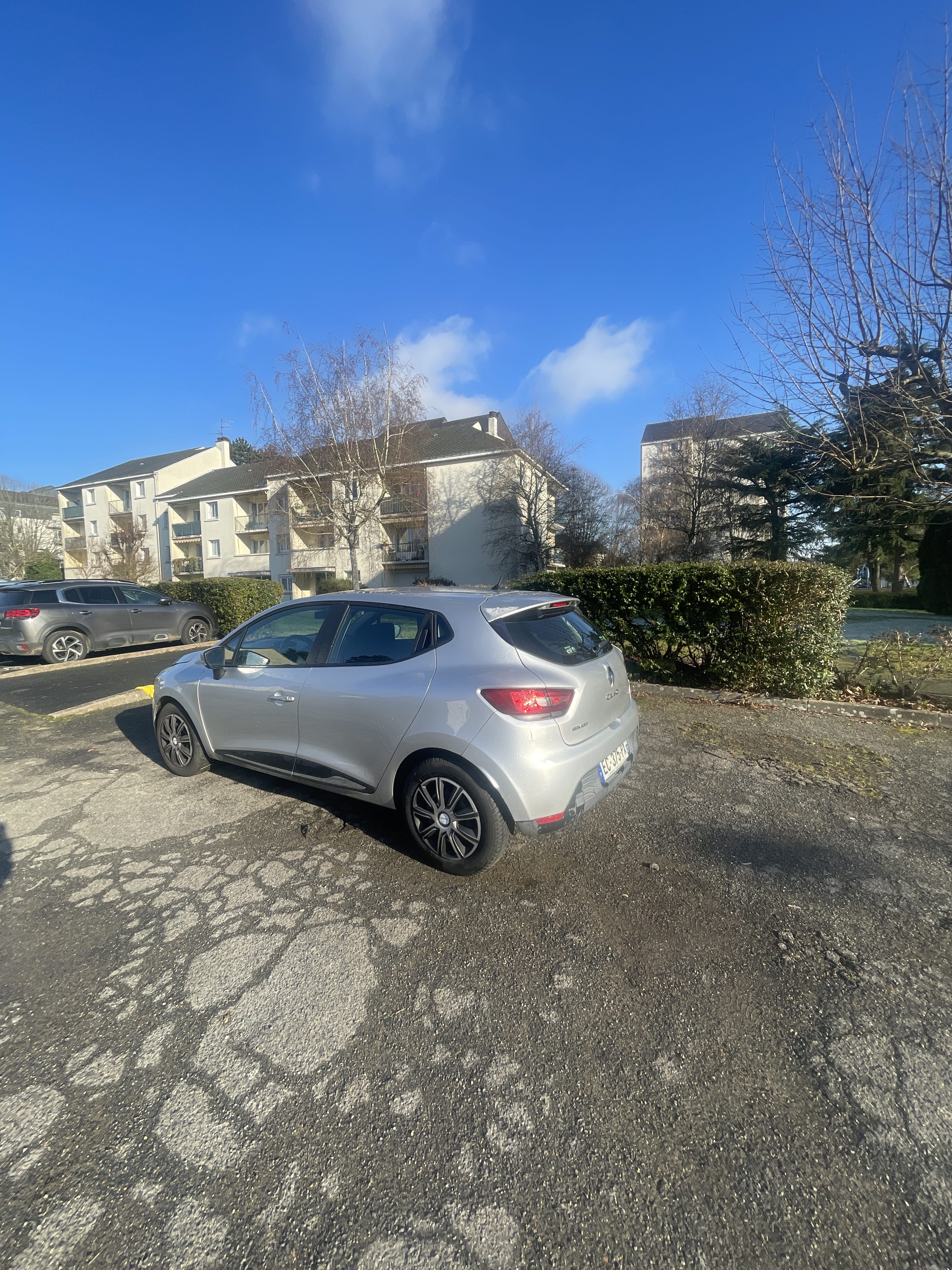 Renault Clio 1.6 HDI 90 avec GPS