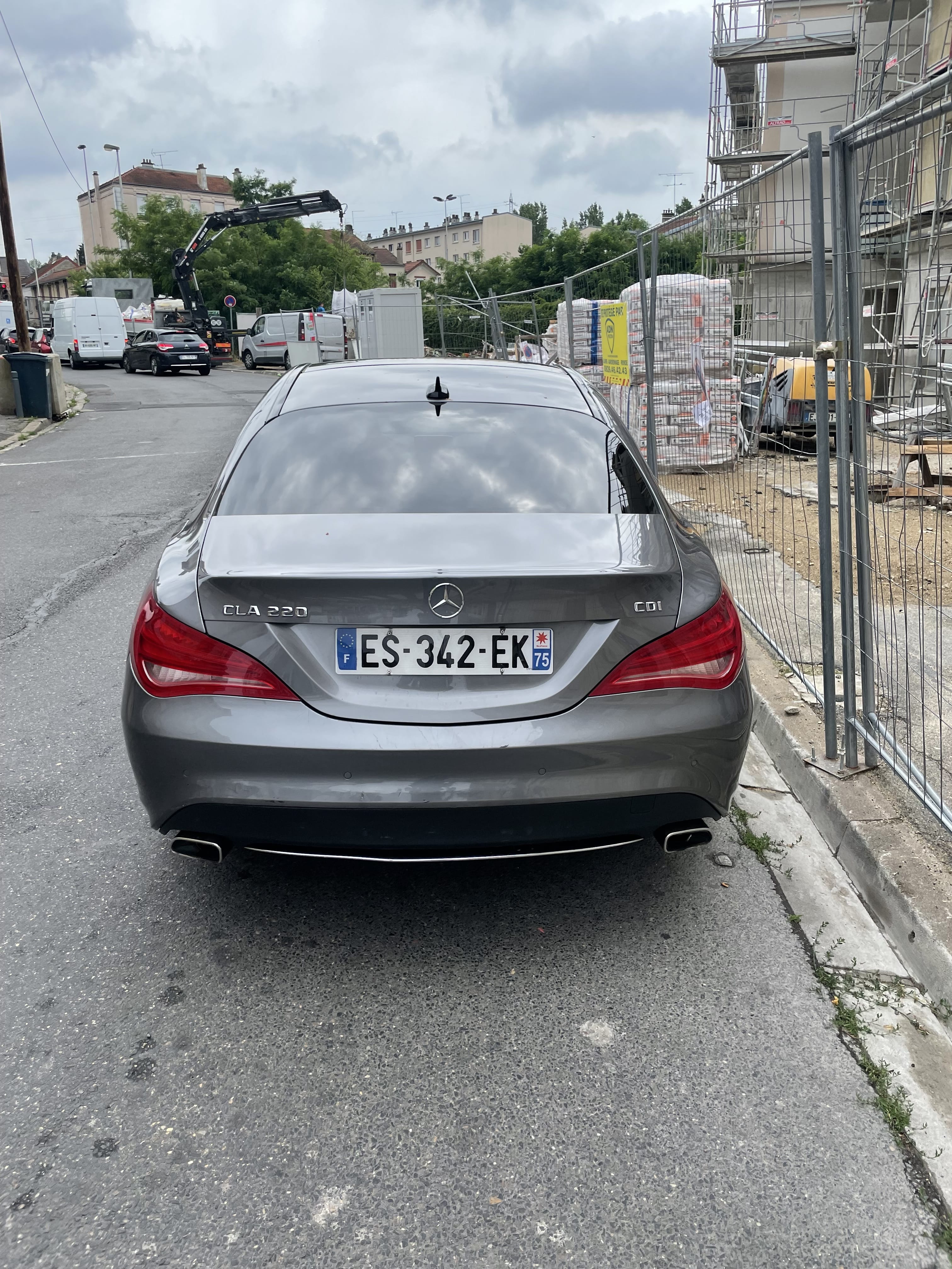 Mercedes-Benz Classe CLA avec GPS