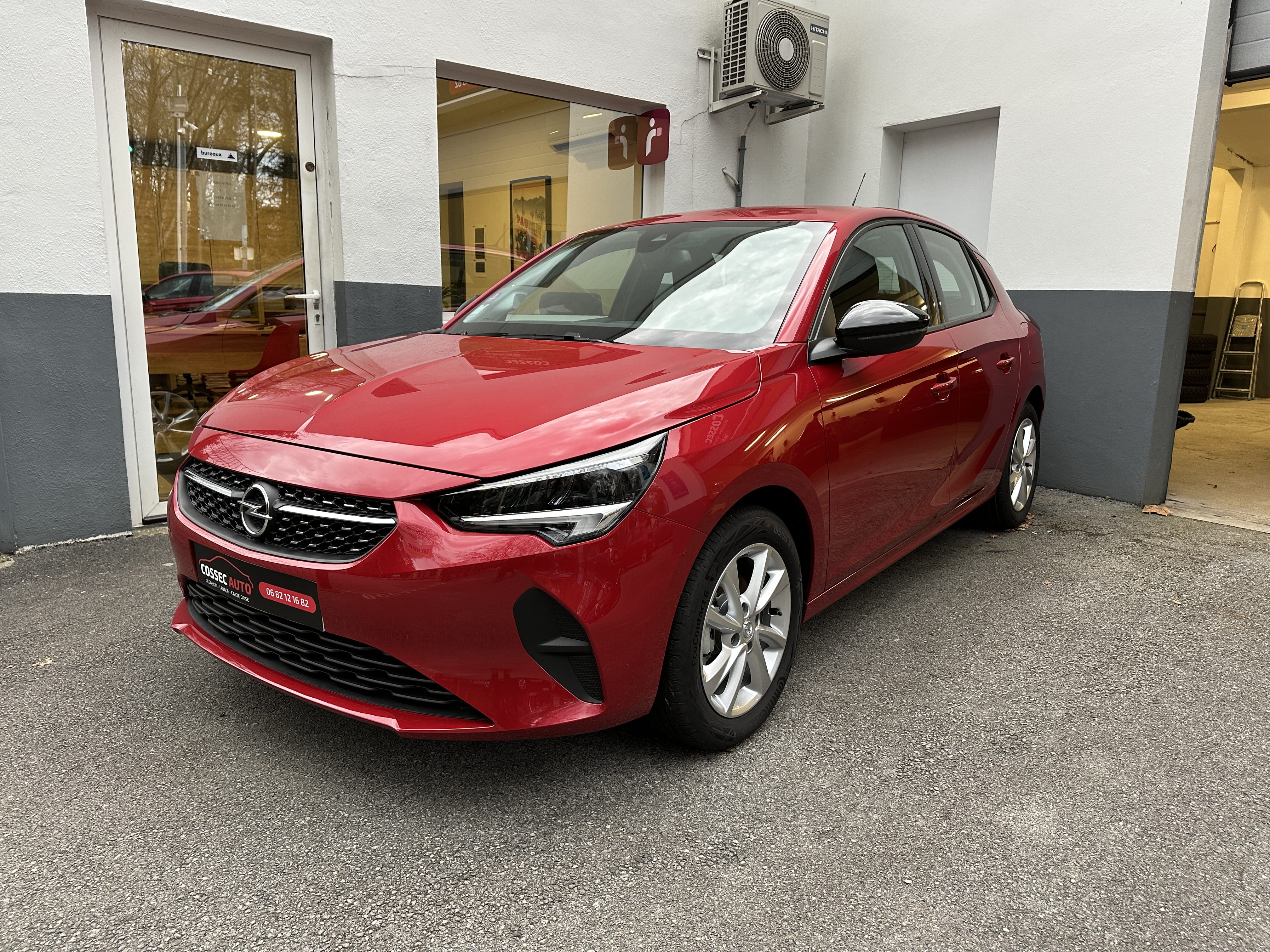 Opel Corsa 1.2 70 ch avec Climatisation